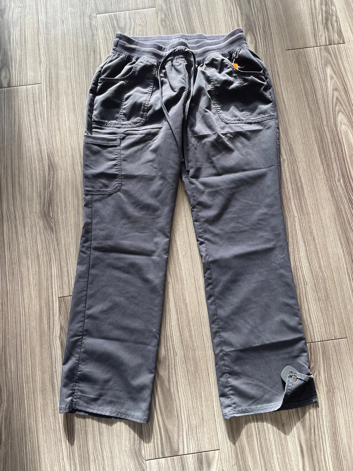 Pants Cargo & Utility By Clothes Mentor Size: M