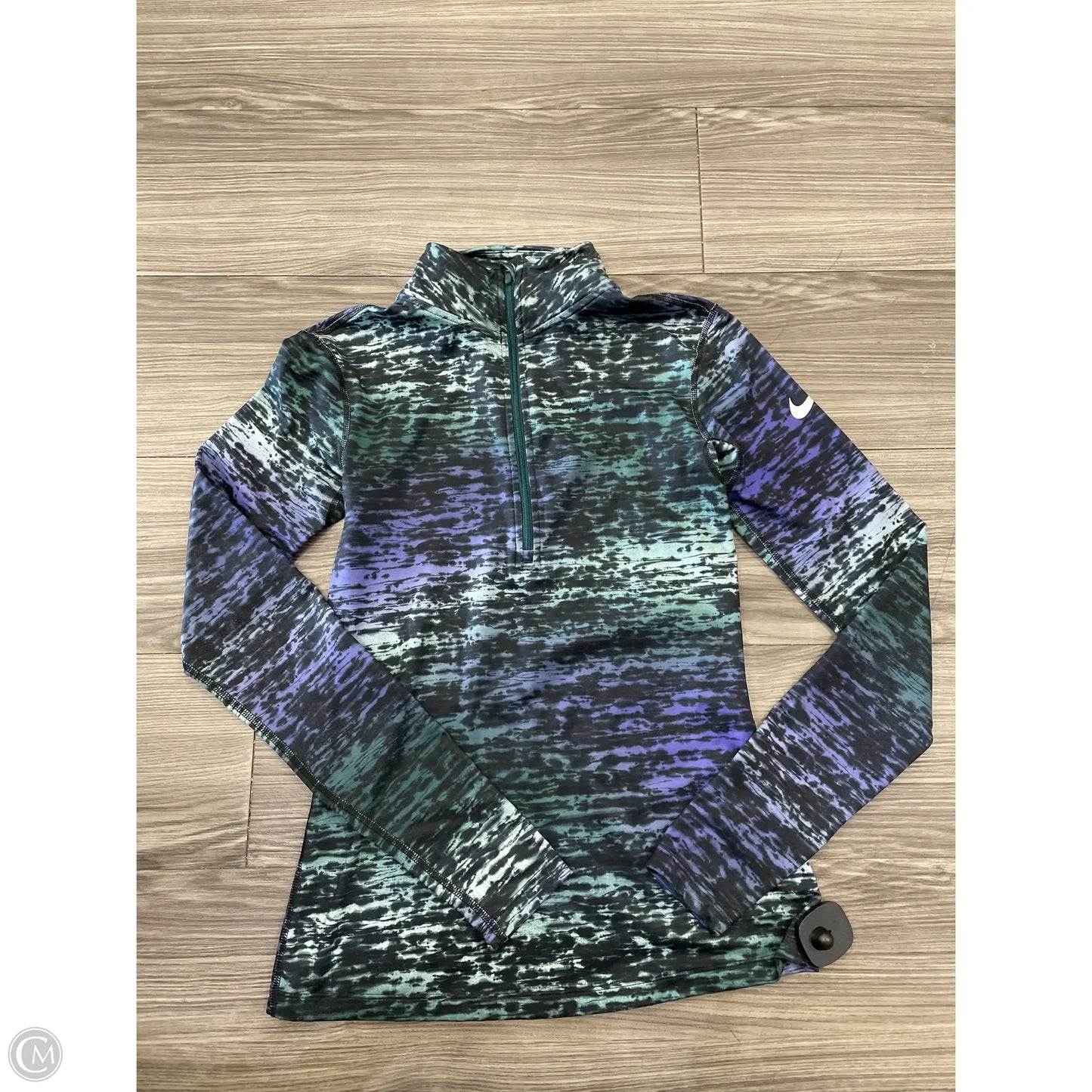 Athletic Top Long Sleeve Collar By Nike In Multi-colored, Size: M