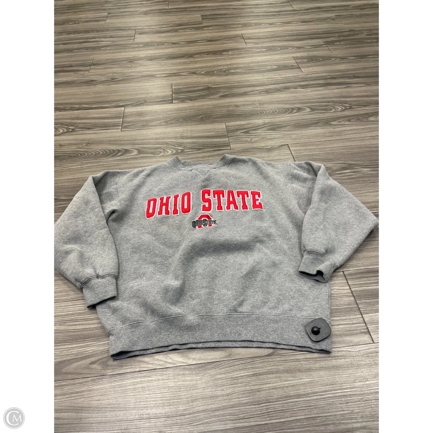 Sweatshirt Crewneck By Clothes Mentor In Grey, Size: M