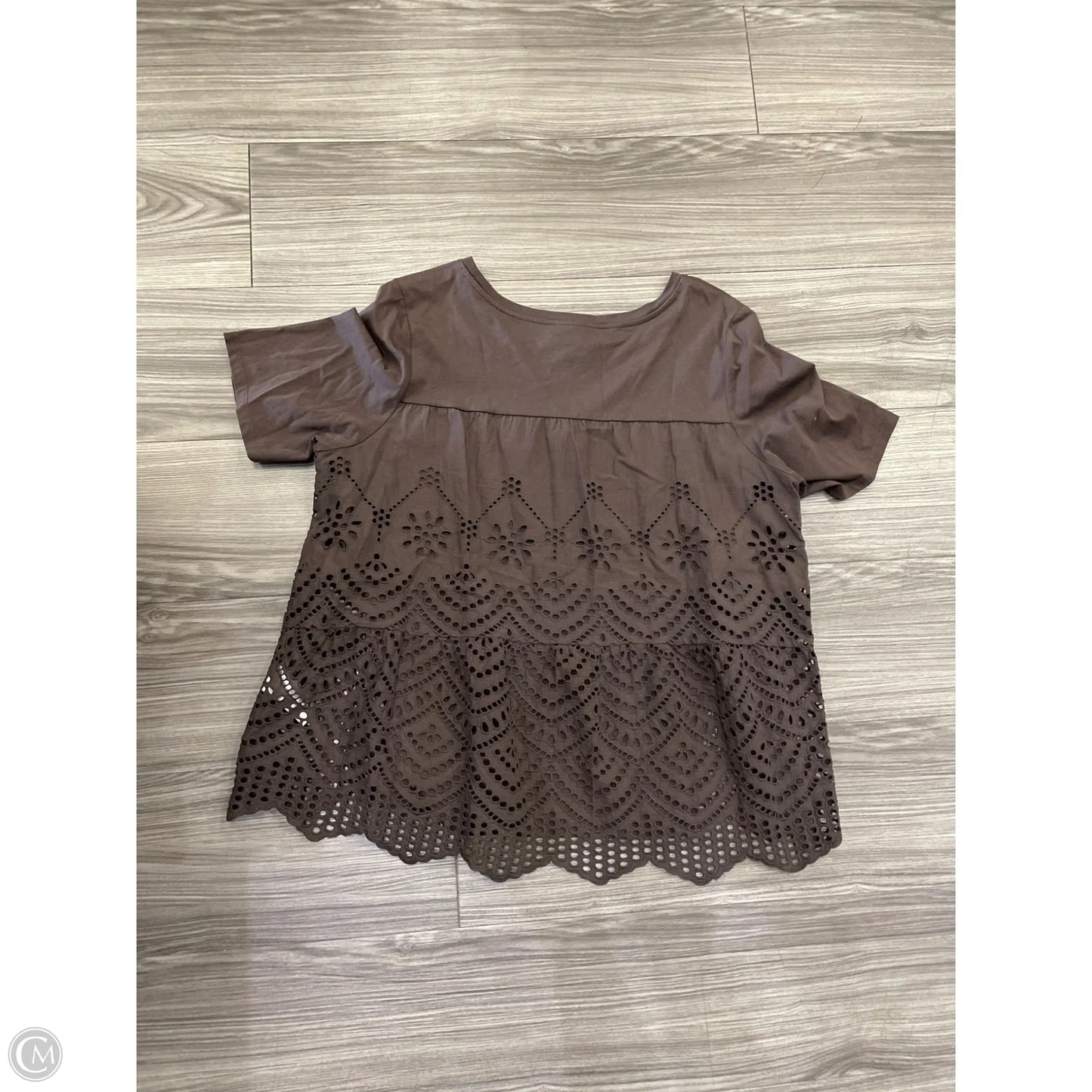 Top Short Sleeve By Chicos In Camouflage Print, Size: L