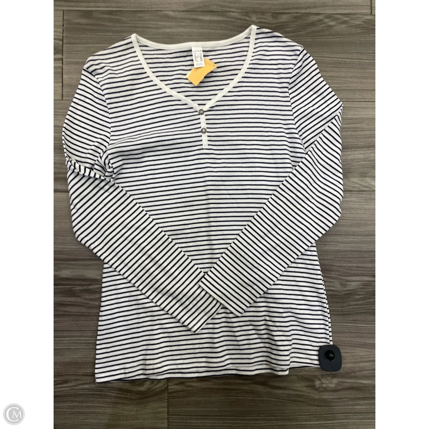 Top Long Sleeve By Lascana In Striped Pattern, Size: L