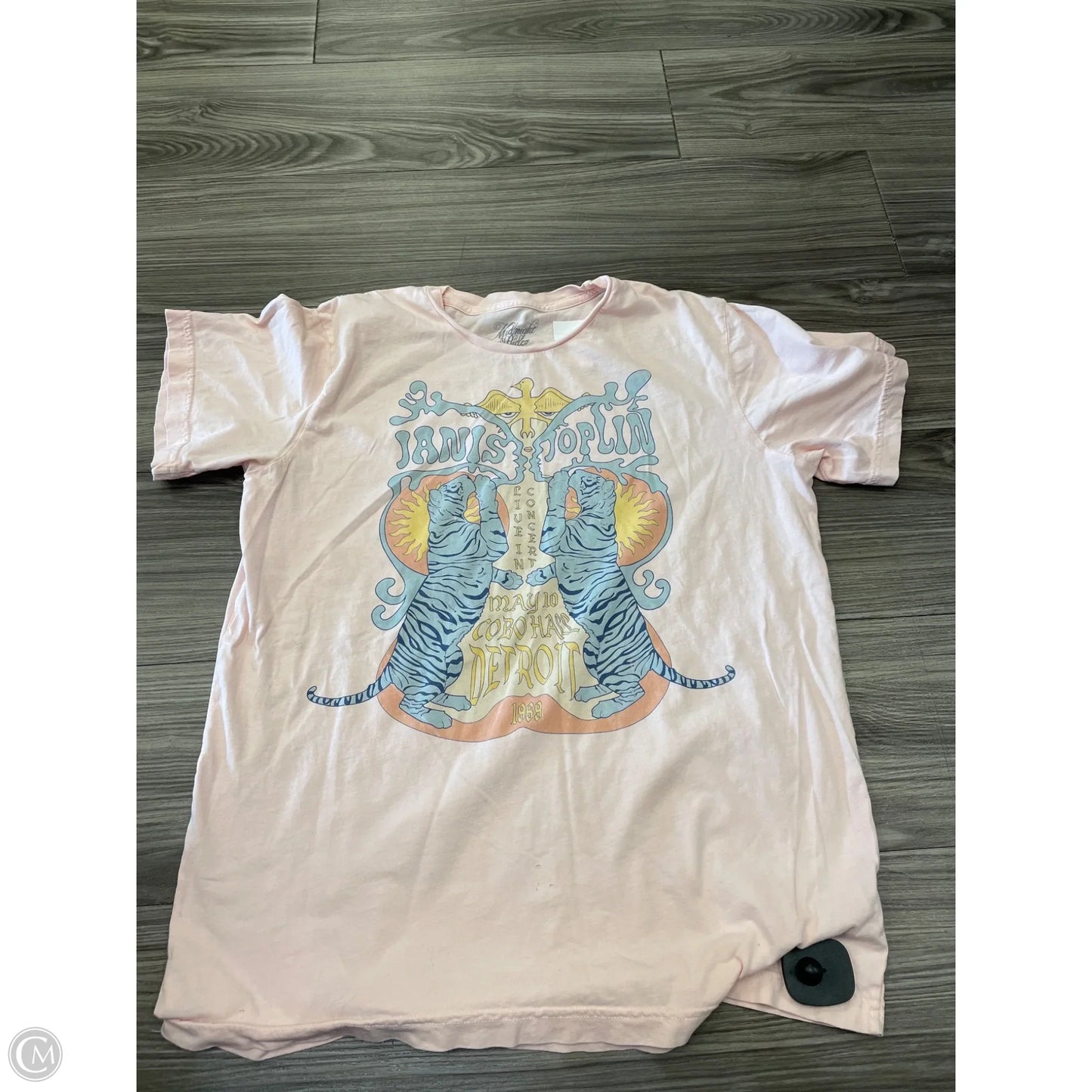 Top Short Sleeve Basic By Clothes Mentor In Pink, Size: S