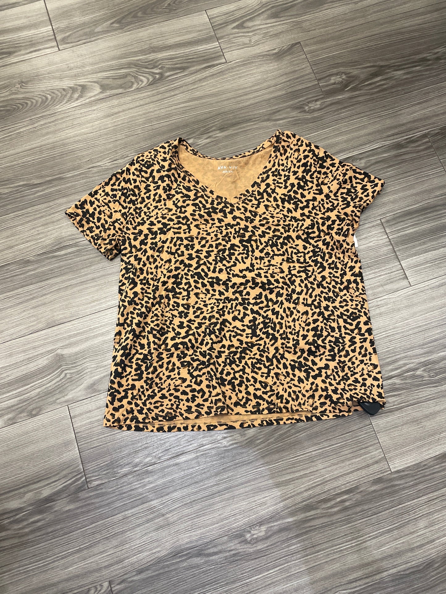 Top Short Sleeve By Ava & Viv In Animal Print, Size: 1x