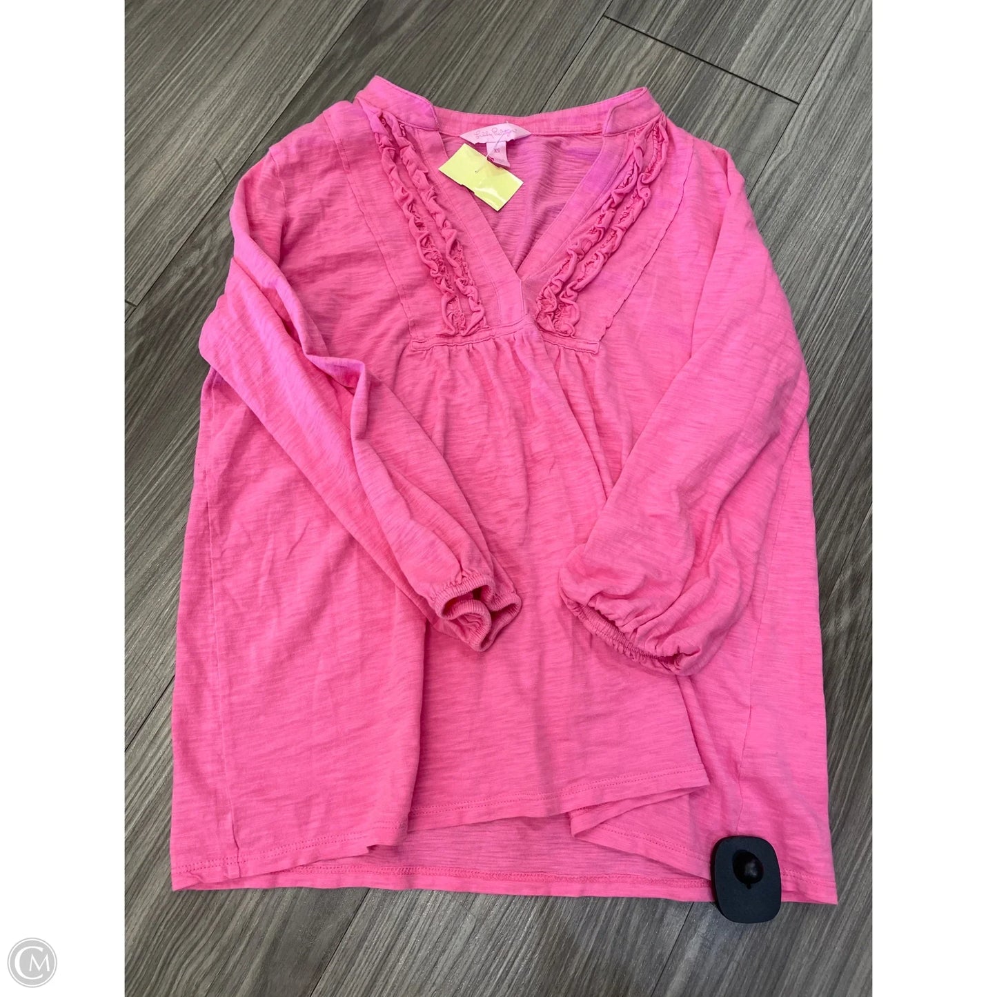 Top Long Sleeve Designer By Lilly Pulitzer In Pink, Size: Xs