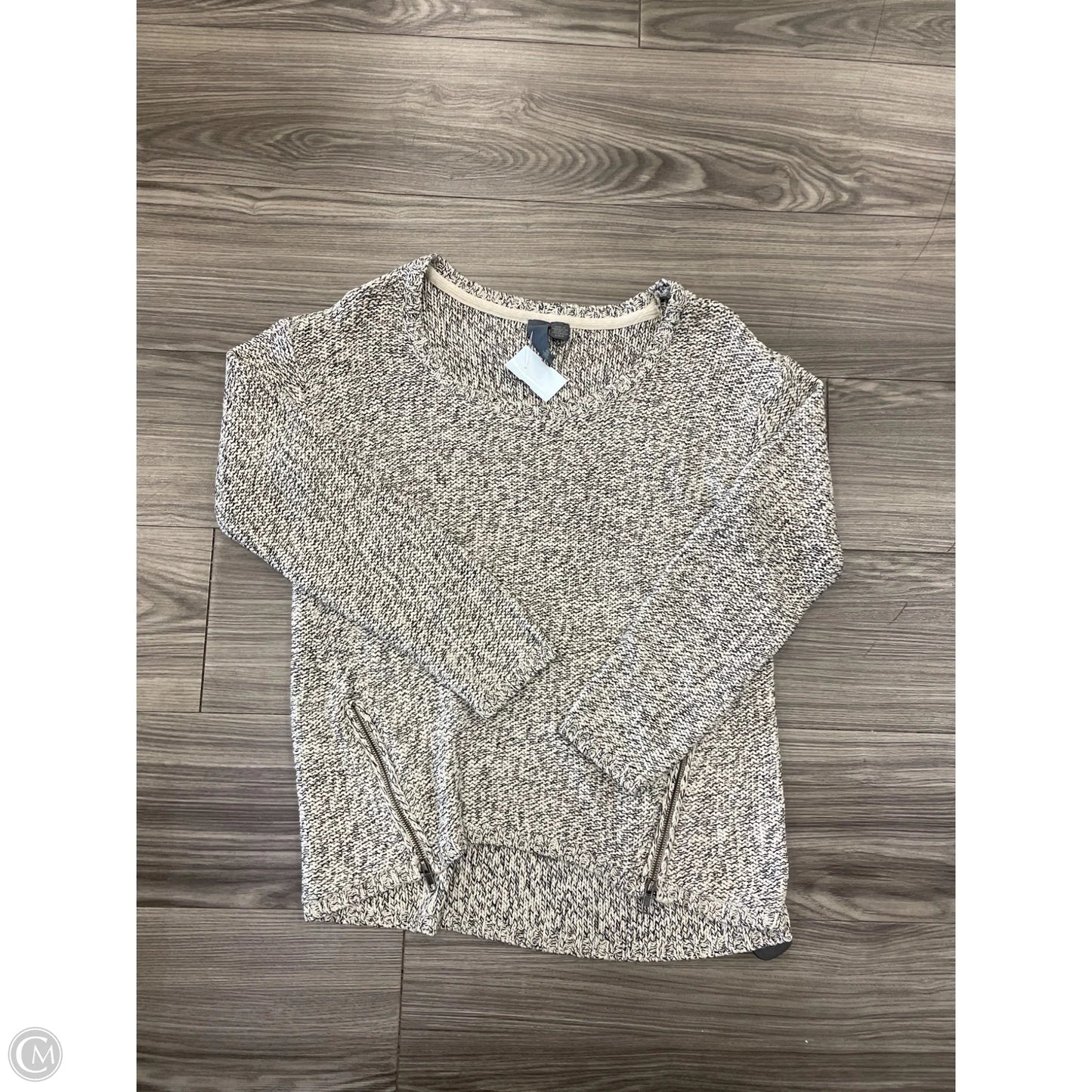 Sweater By Quinn In Black & White, Size: L