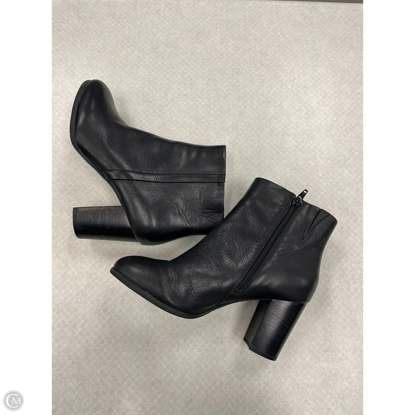 Boots Ankle Heels By Vionic In Black, Size: 8