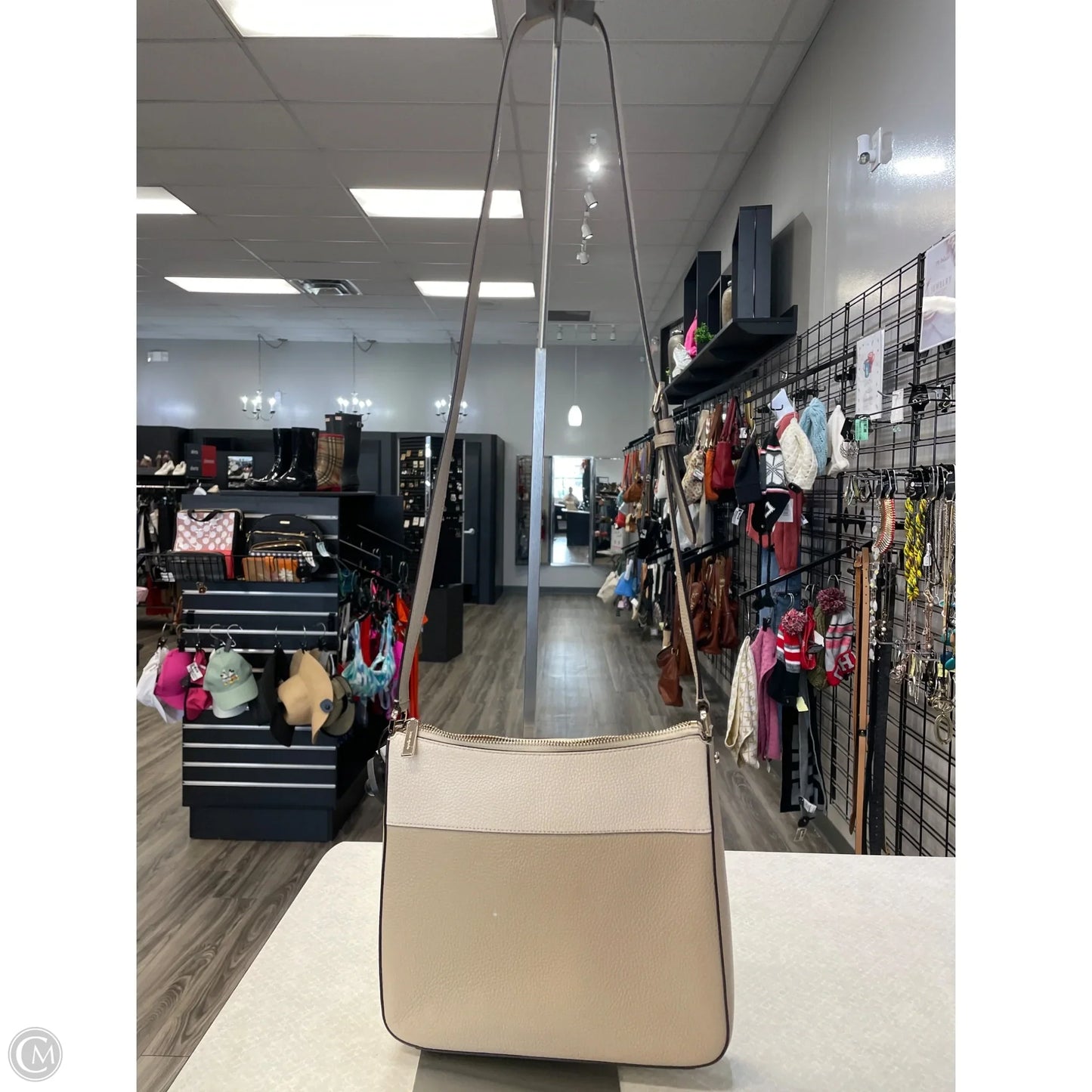 Handbag Designer By Kate Spade, Size: Medium