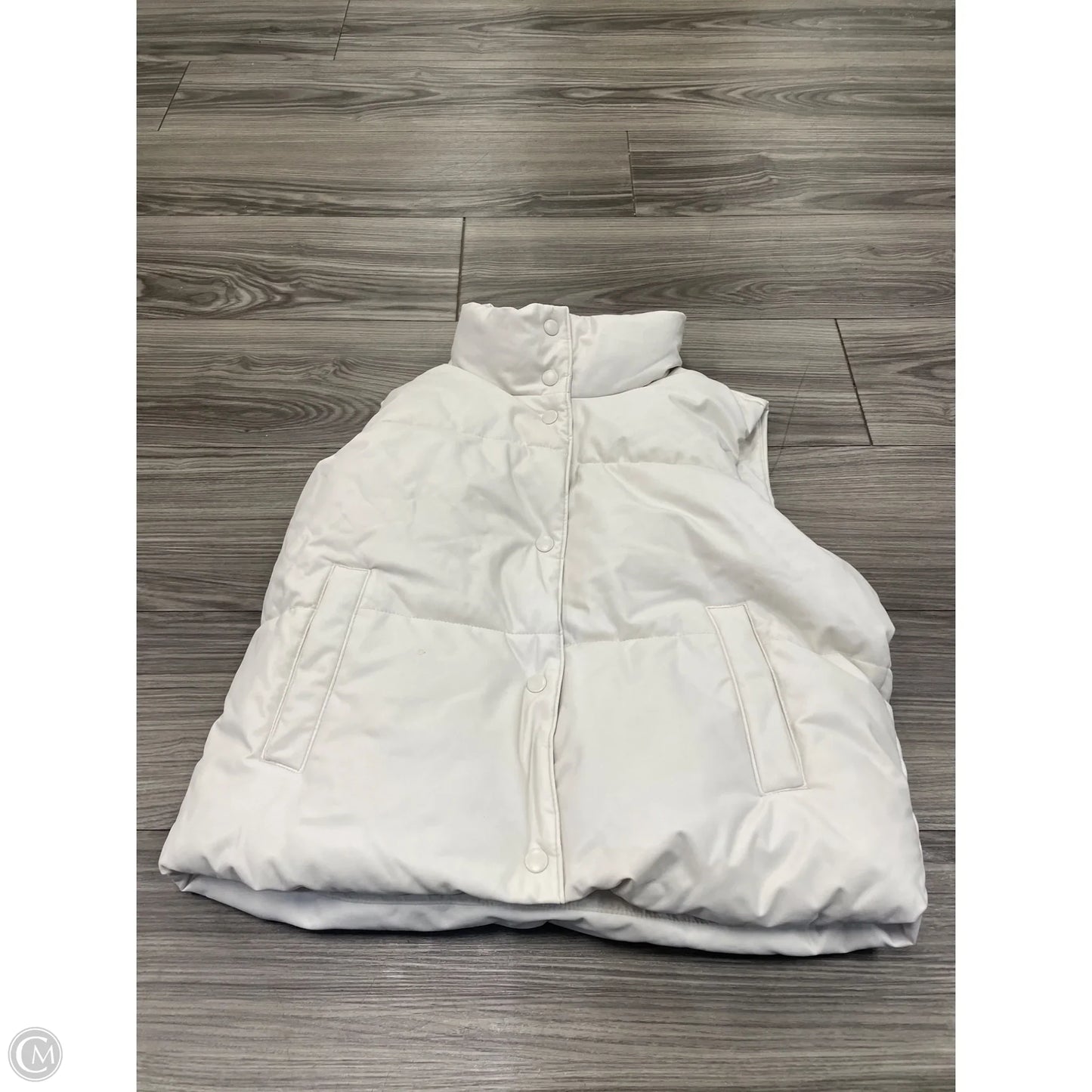 Vest Puffer & Quilted By Old Navy In White, Size: S