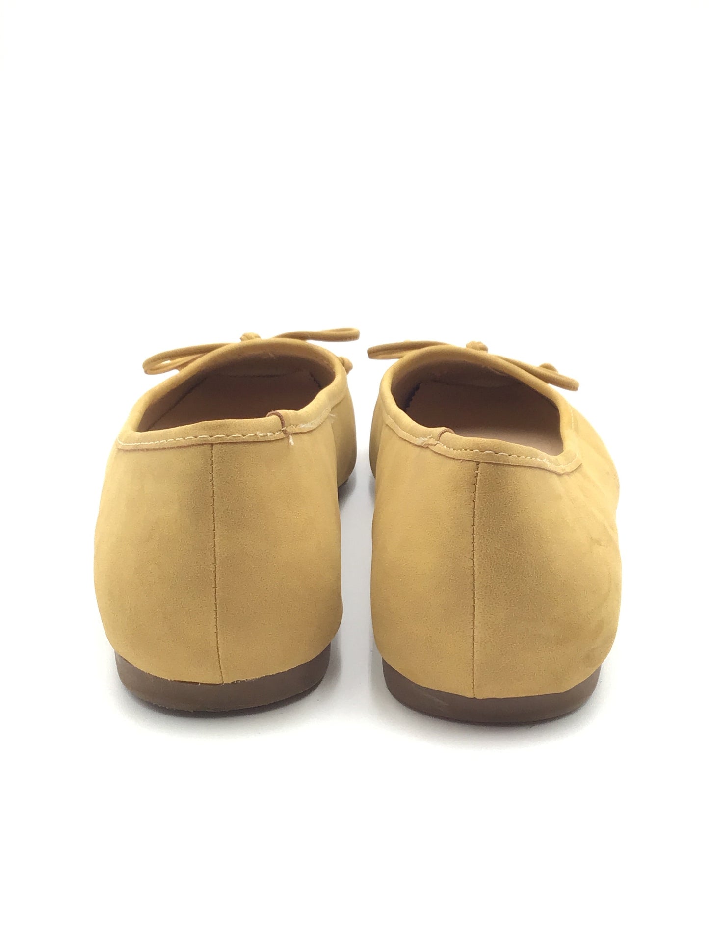 Shoes Flats By Liz Claiborne  Size: 9