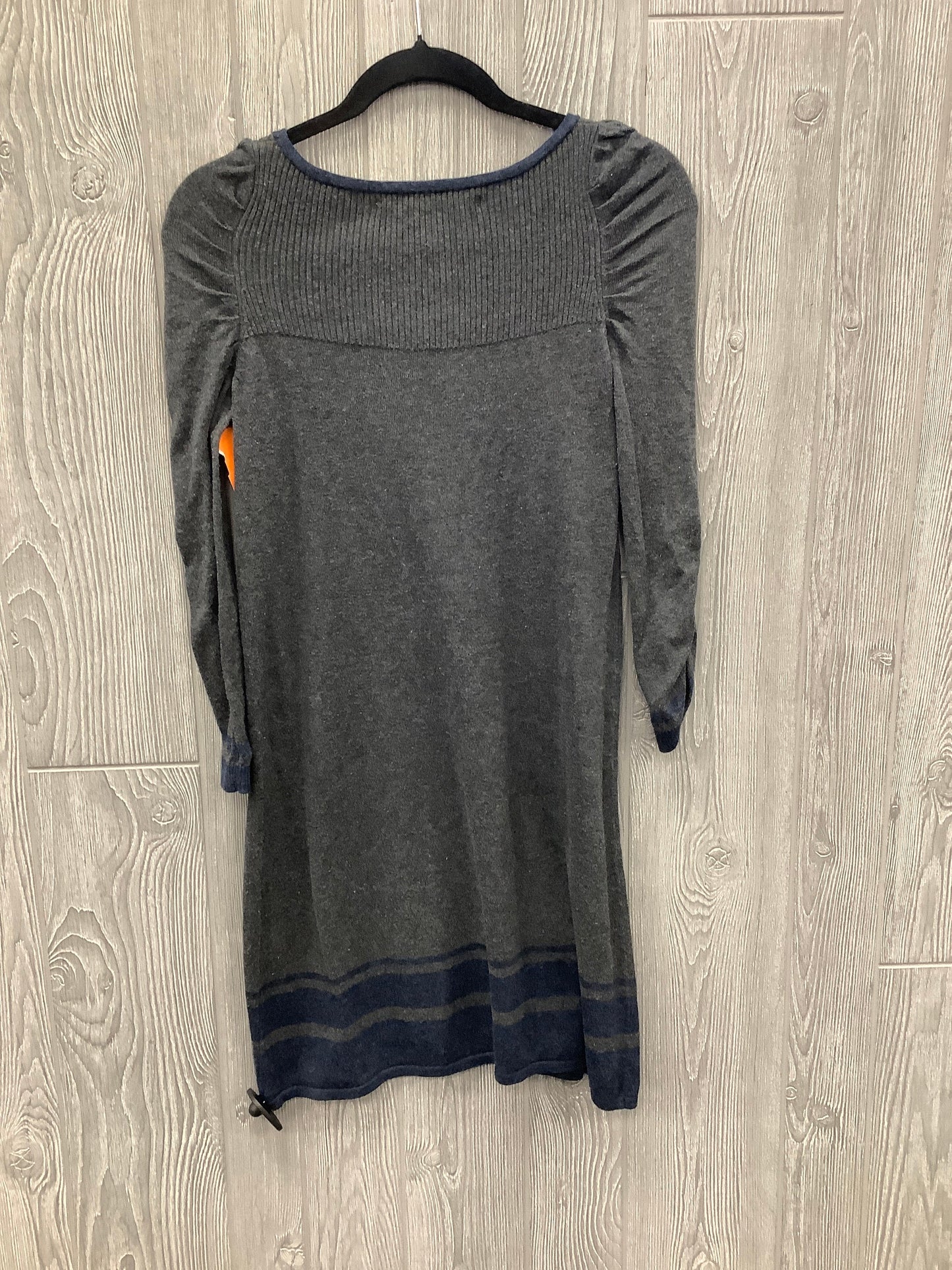 Dress Casual Midi By Max Studio In Grey, Size: Xs