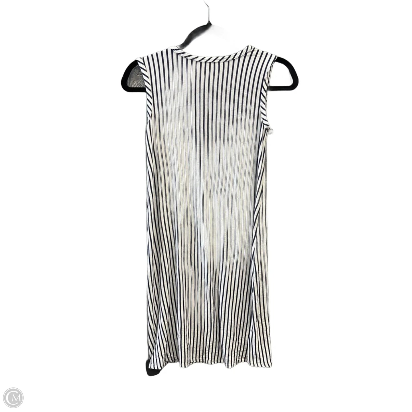 Dress Casual Short By Clothes Mentor In Striped Pattern, Size: S