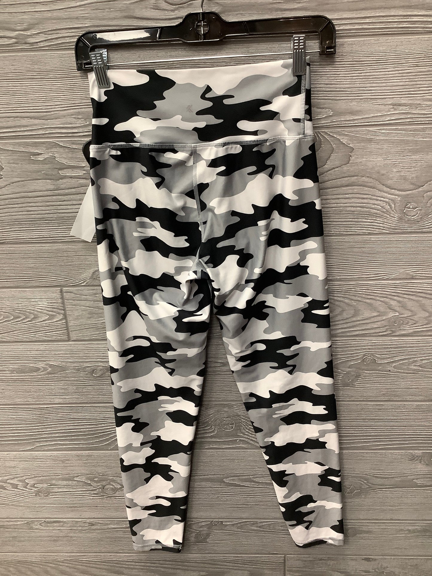 Athletic Leggings By Kyodan In Camouflage Print, Size: Petite S