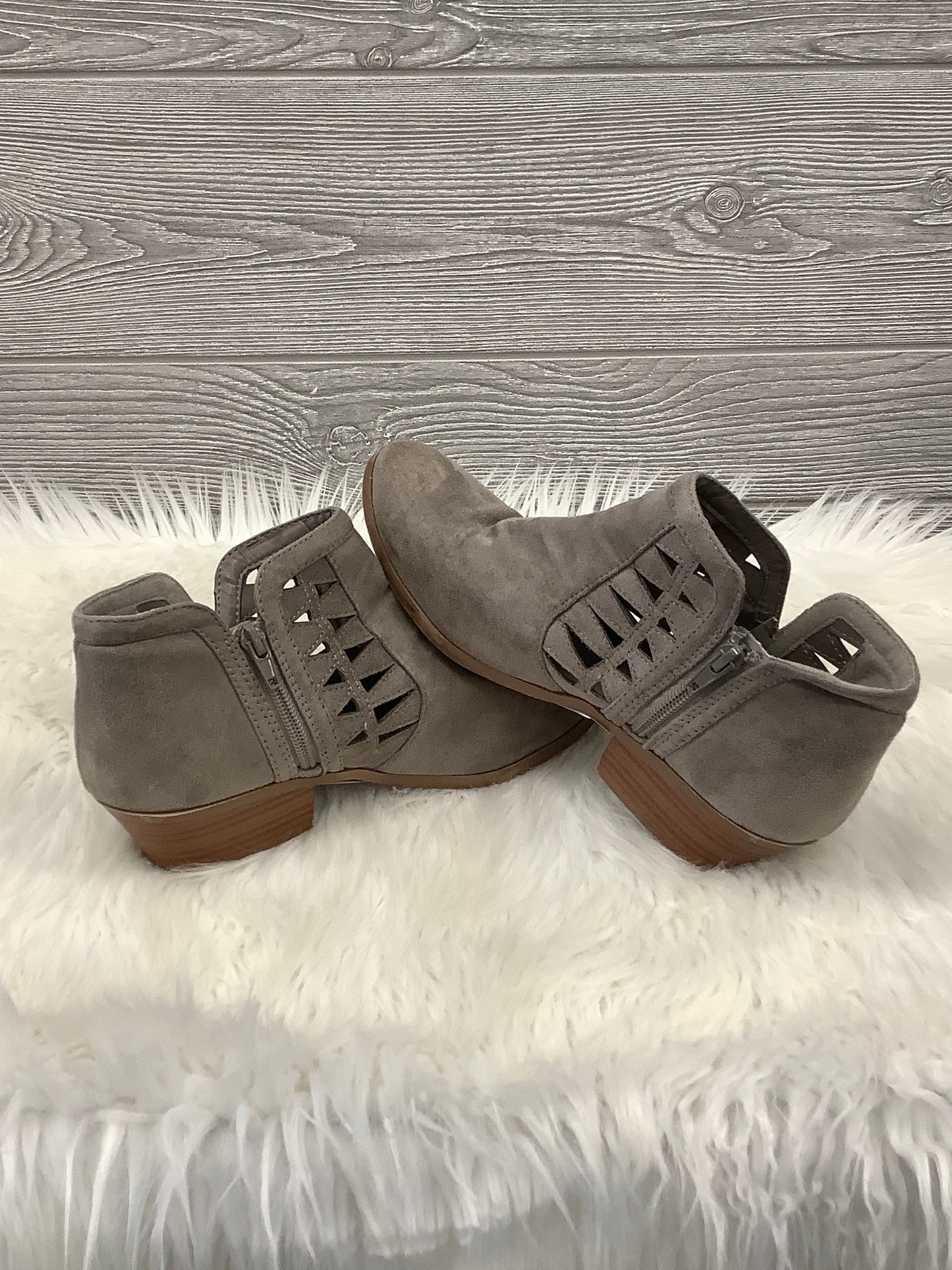 Boots Ankle Flats By Coconuts In Grey, Size: 8