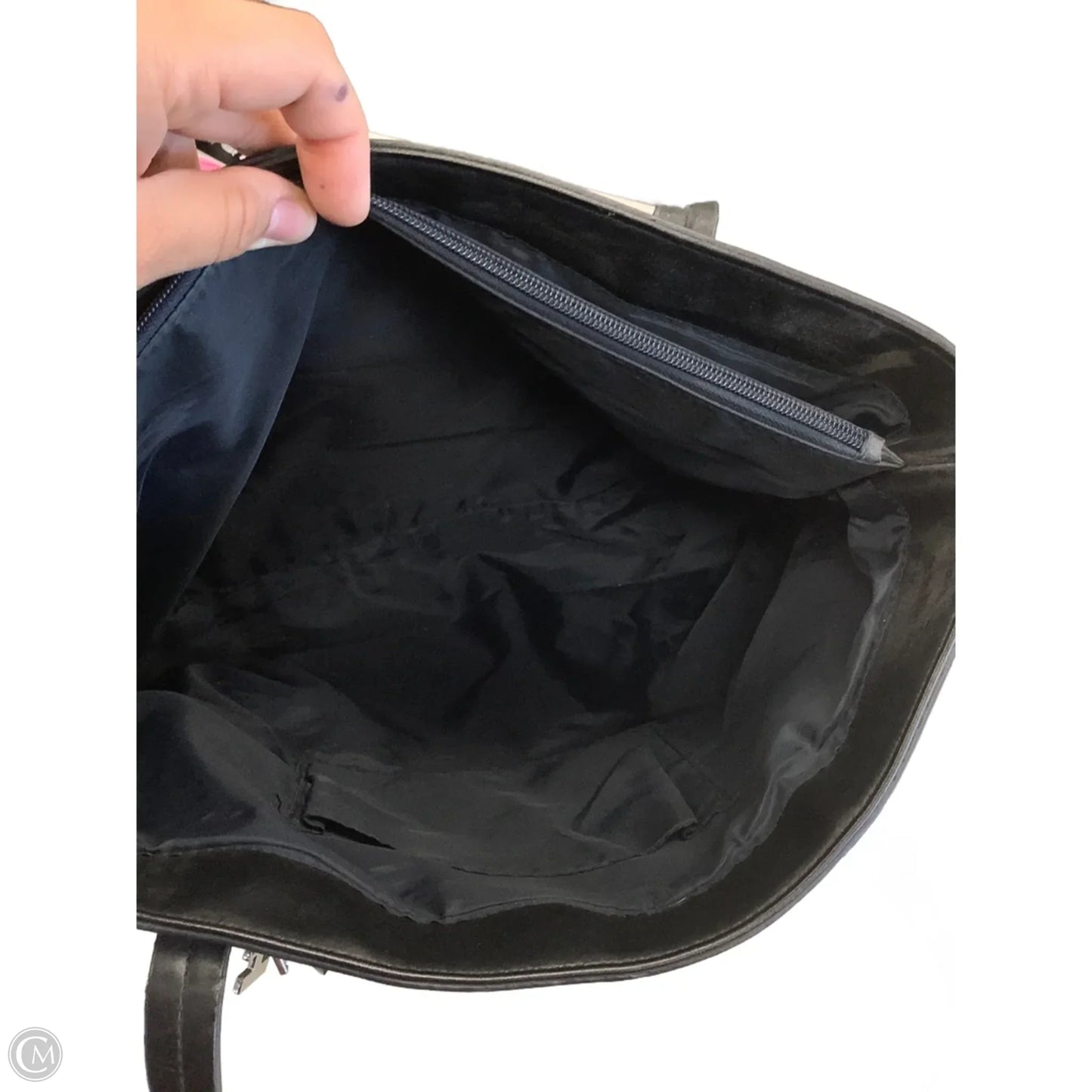 Handbag By Tommy Hilfiger, Size: Large