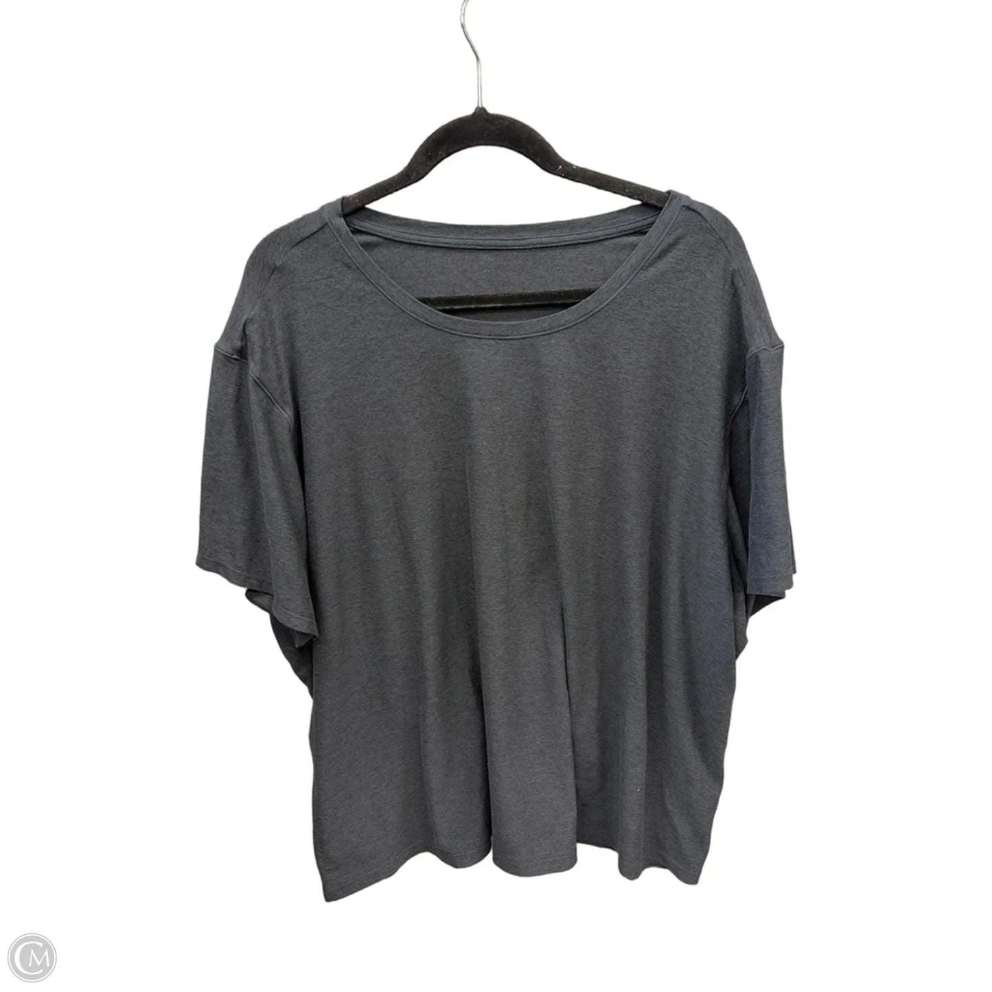 Top Short Sleeve Basic By Clothes Mentor In Grey, Size: 3x