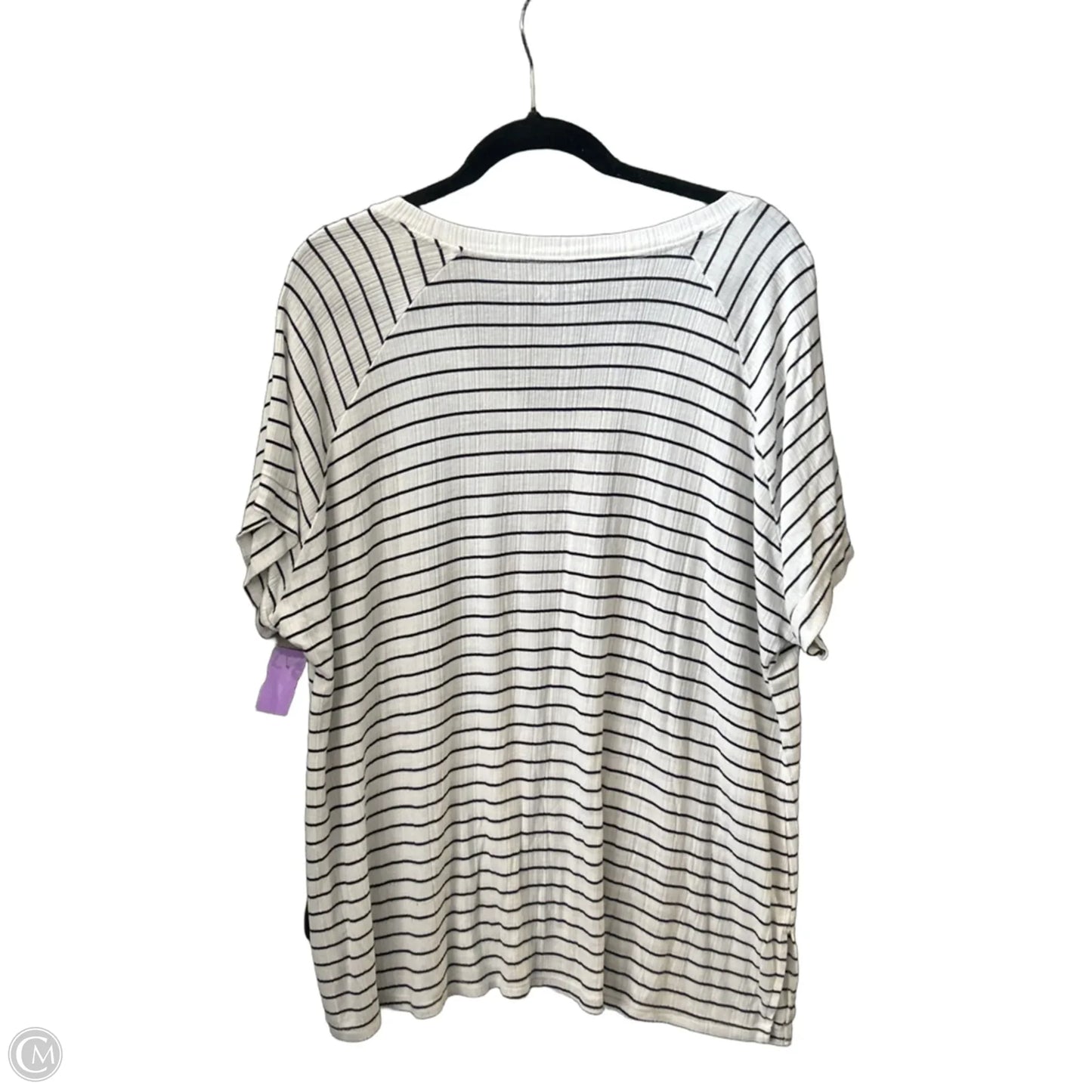 Top Short Sleeve By Terra & Sky In Striped Pattern, Size: 1x