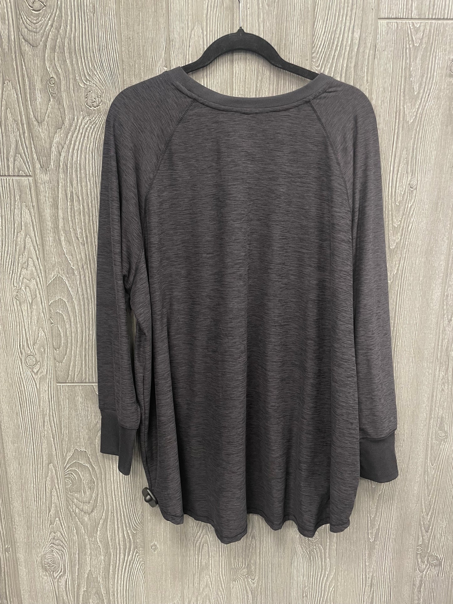 Athletic Top Long Sleeve Crewneck By Clothes Mentor  Size: 3x