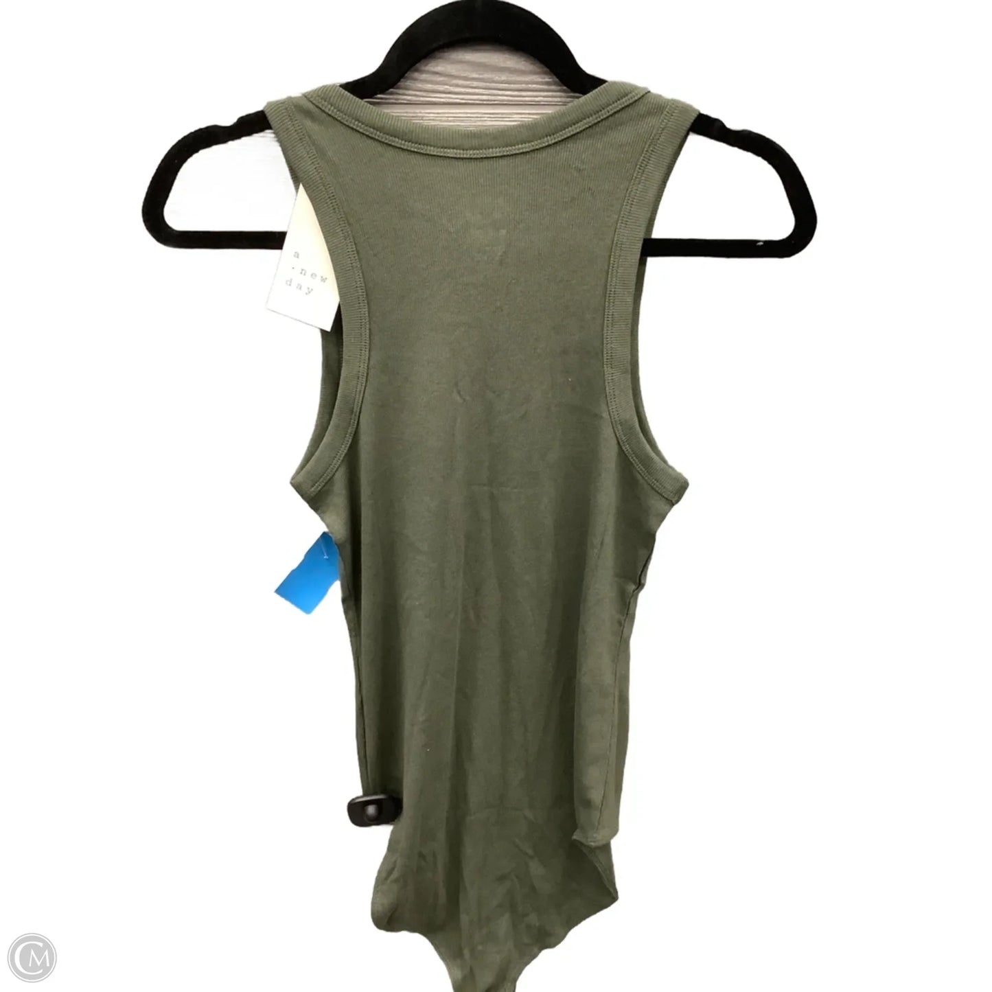 Top Sleeveless Basic By A New Day In Green, Size: M