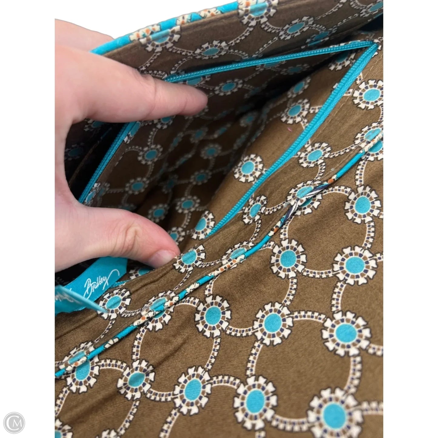 Handbag By Vera Bradley, Size: Medium