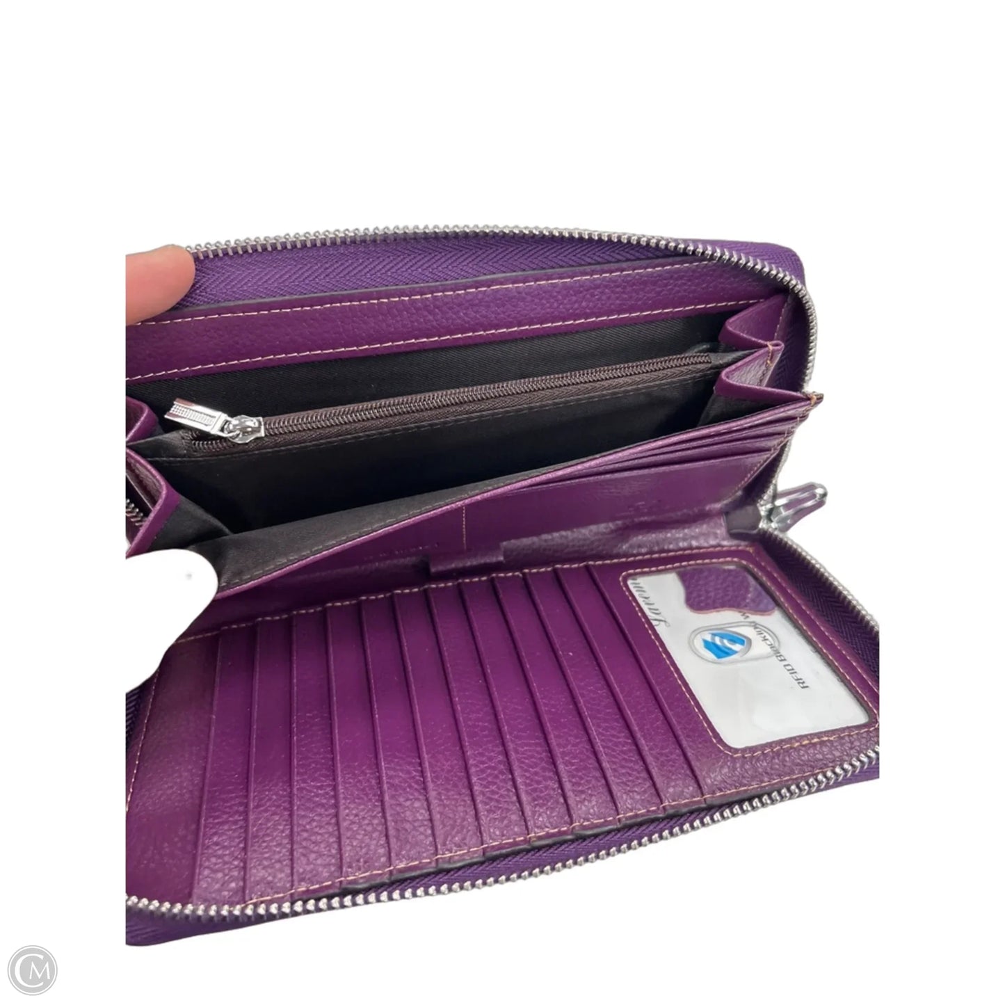 Wallet By Clothes Mentor, Size: Large