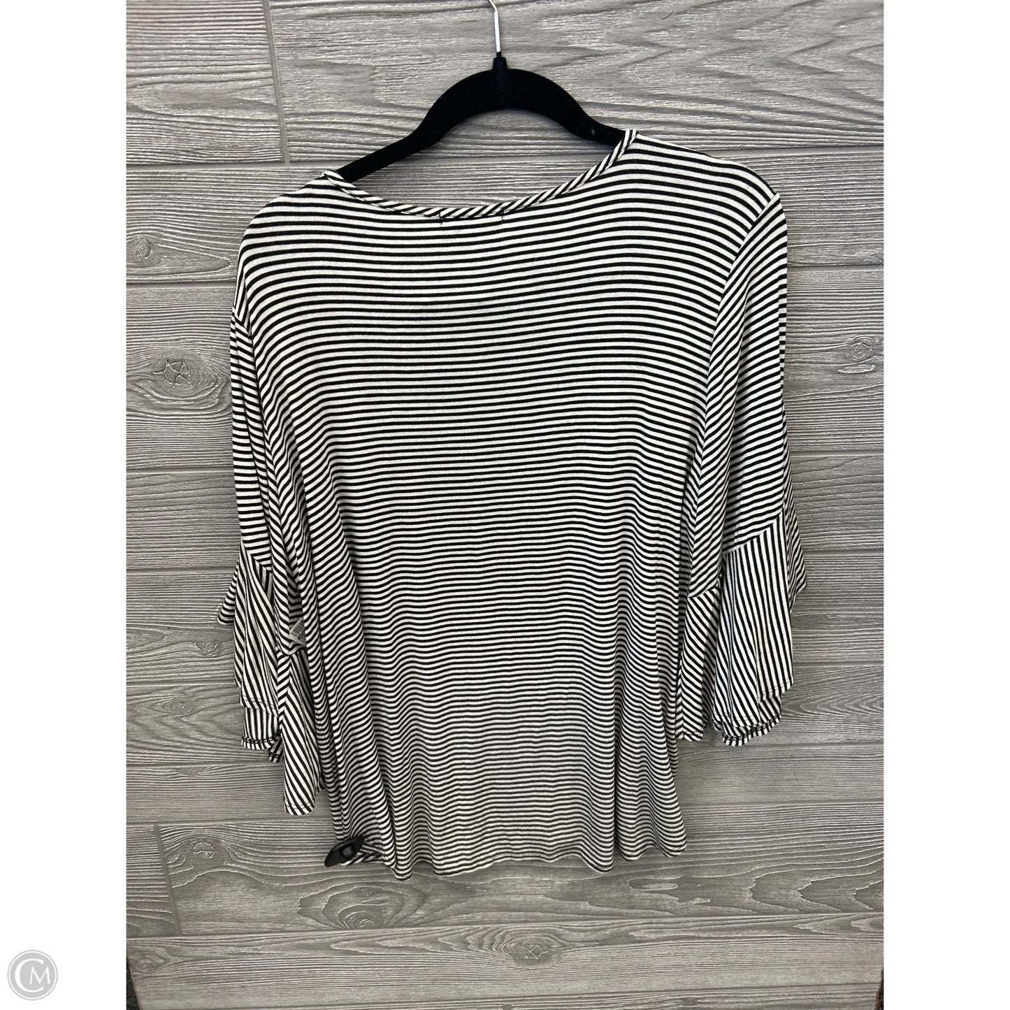 Top Long Sleeve By Pebble And Stone In Black & White, Size: 2x