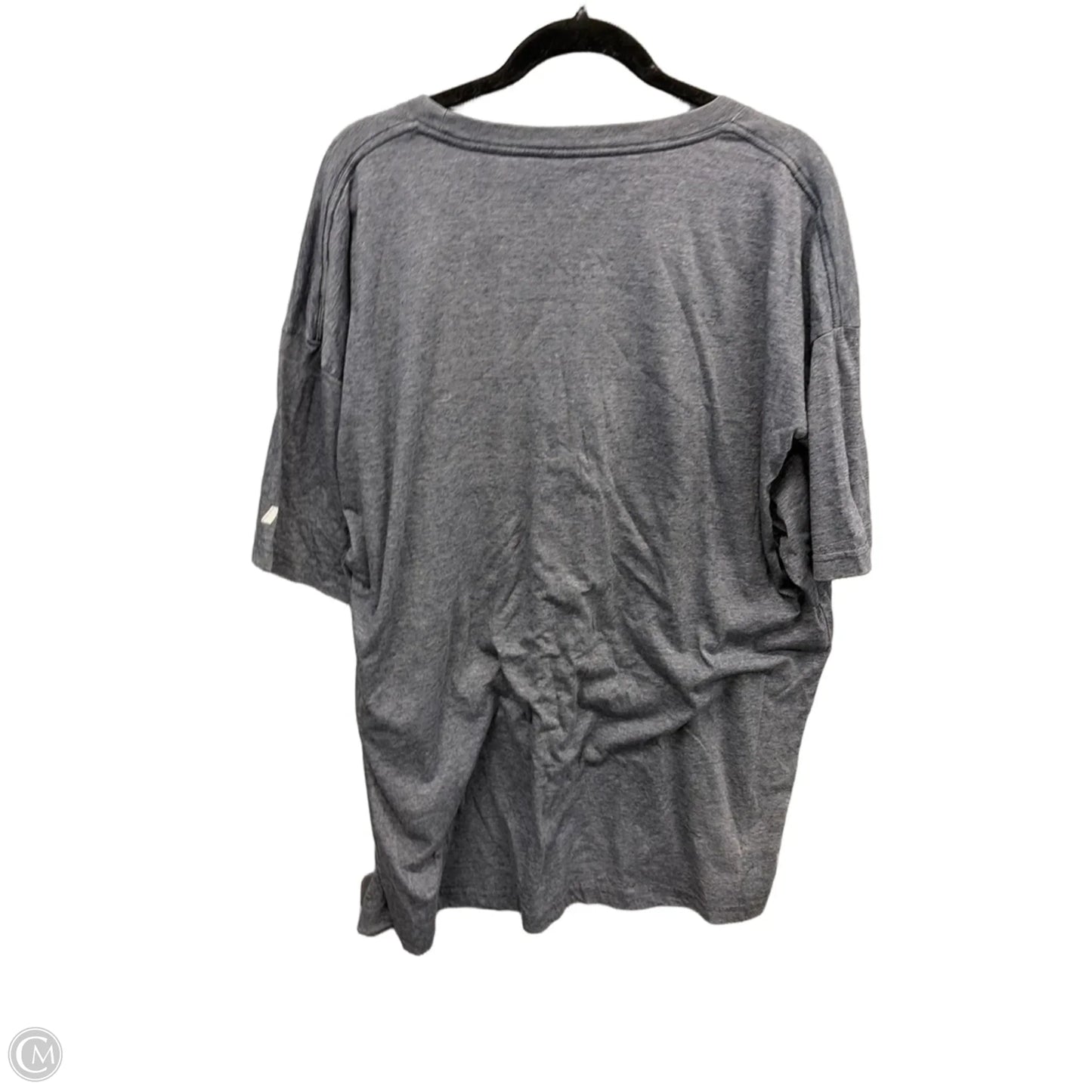 Top Short Sleeve By Clothes Mentor In Grey, Size: 3x