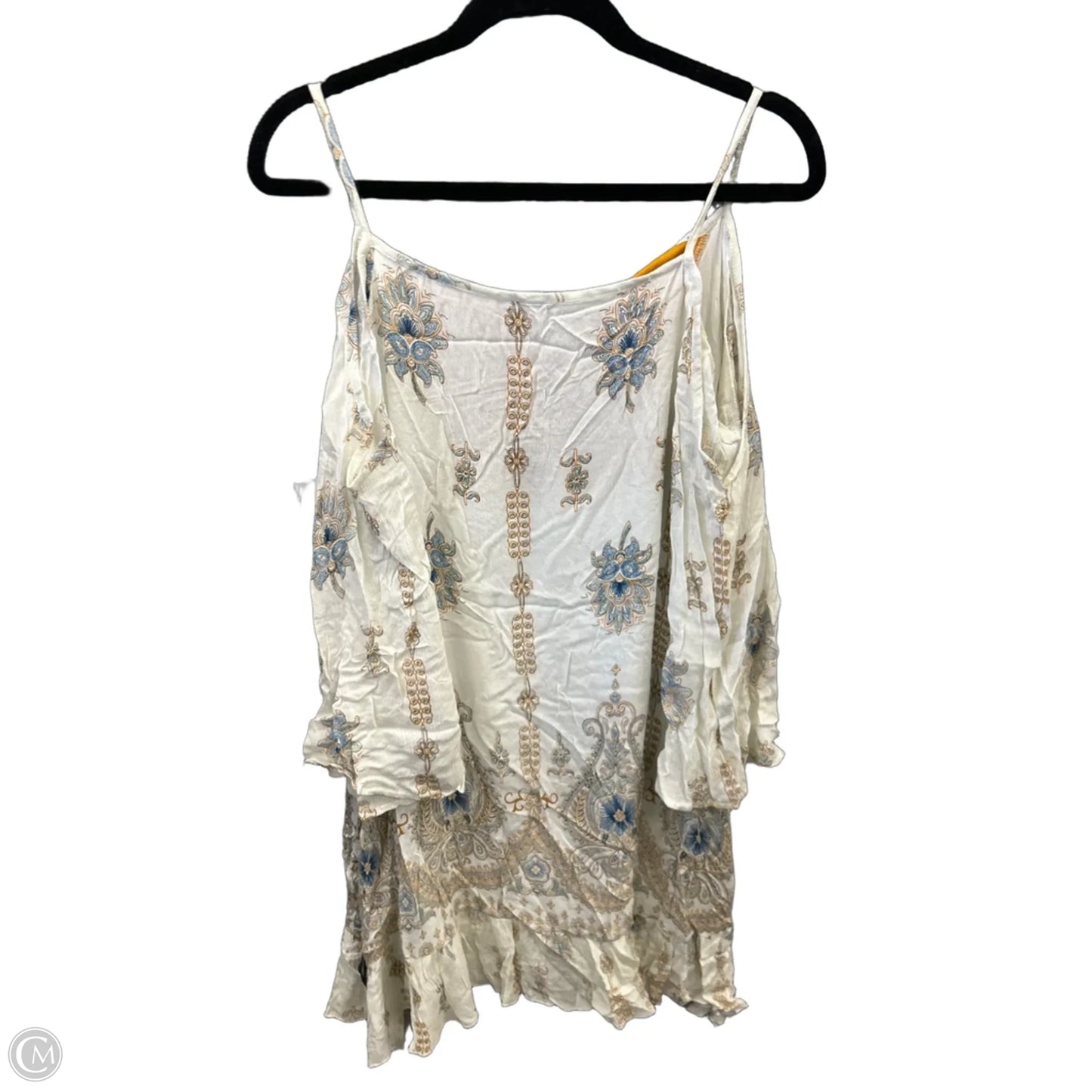 Dress Casual Short By Earthbound In White, Size: S