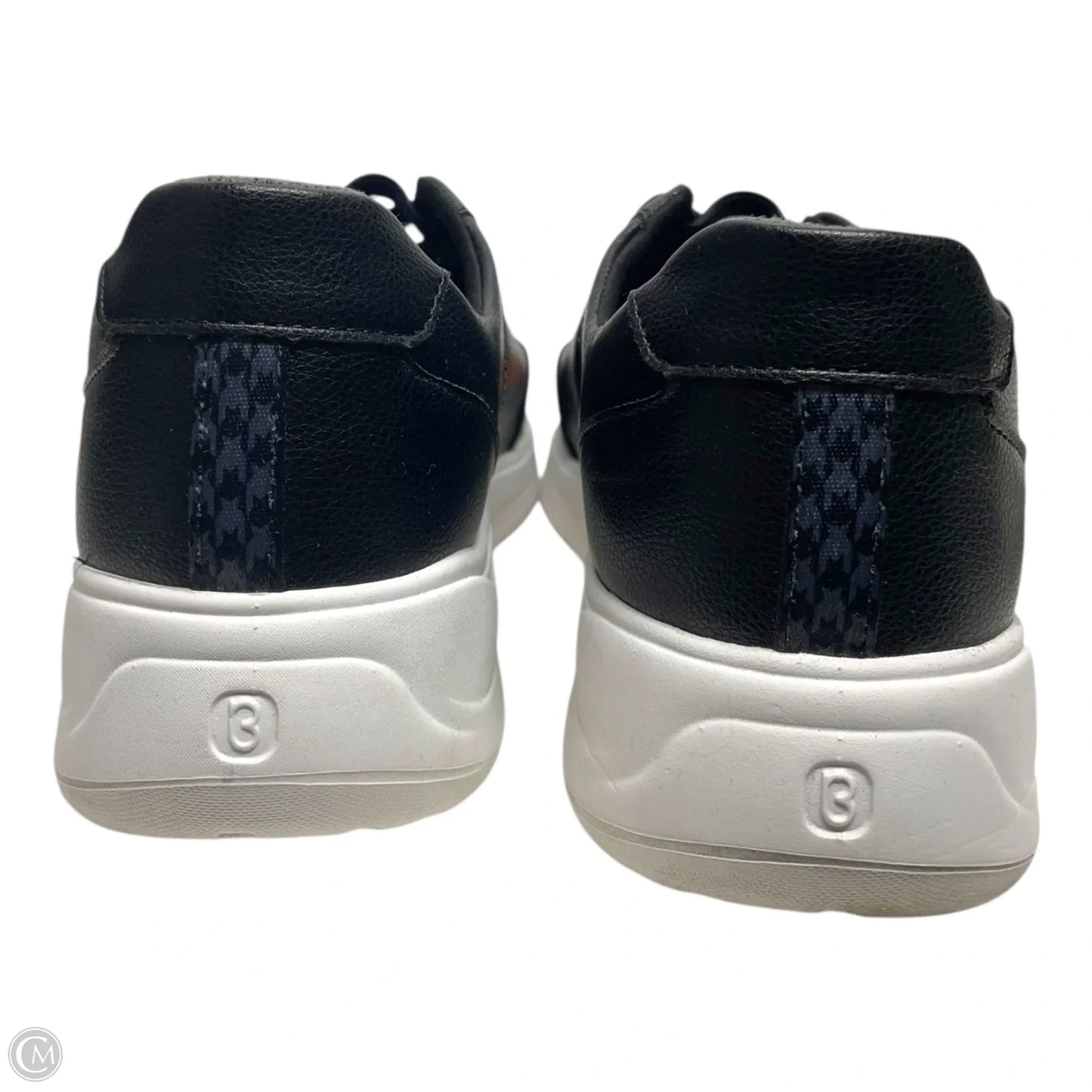 Shoes Sneakers By Bzees In Black, Size: 9