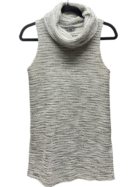 Vest Sweater By Clothes Mentor  Size: Xs