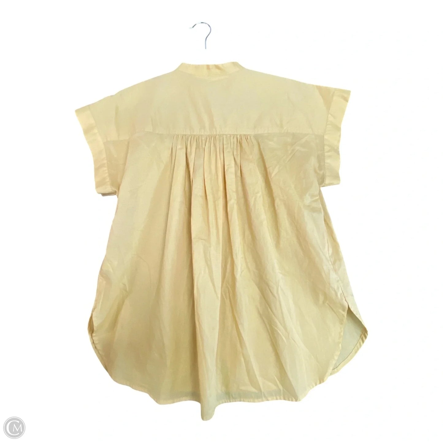 Top Short Sleeve By Universal Thread In Yellow, Size: Xs