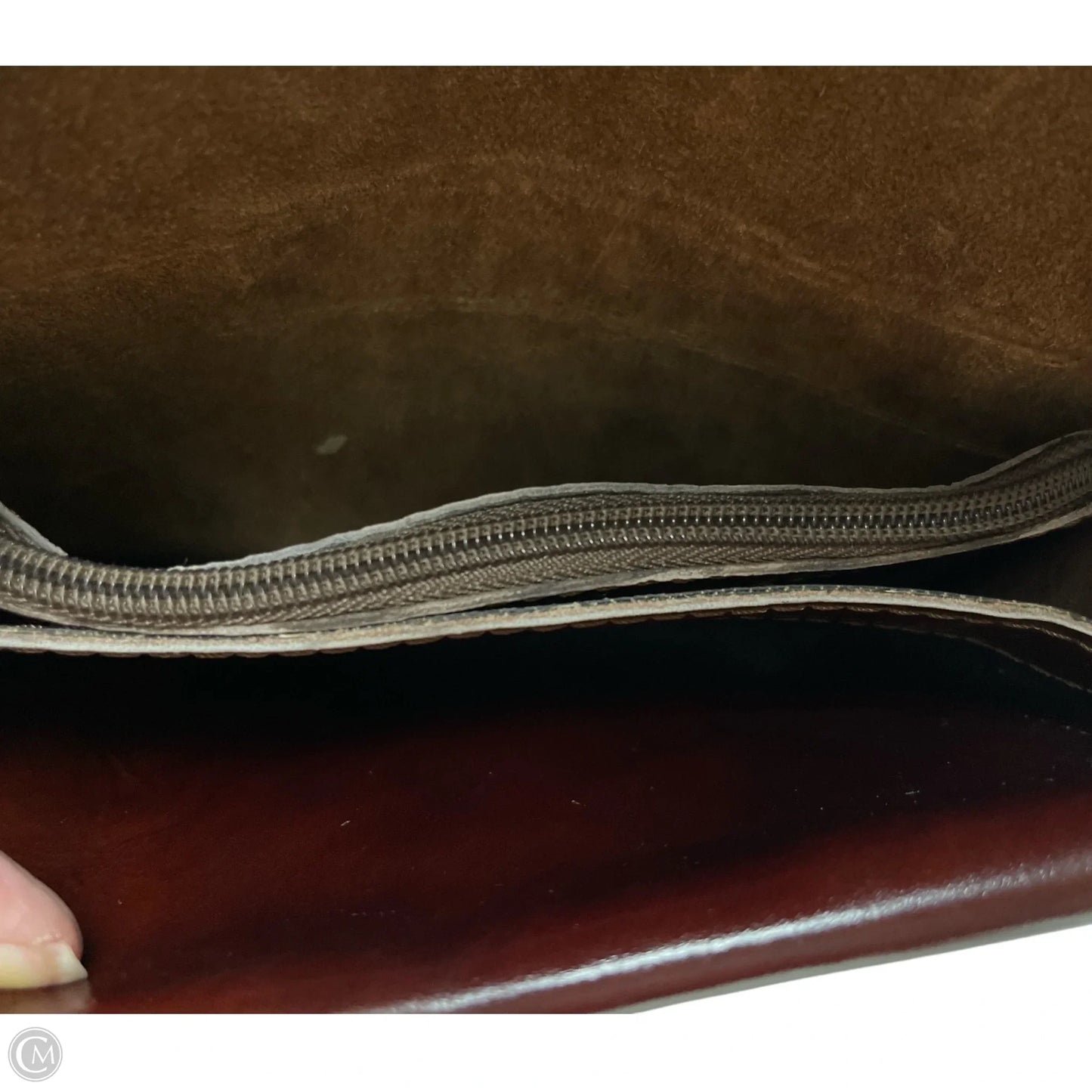 Clutch Leather By Clothes Mentor, Size: Medium