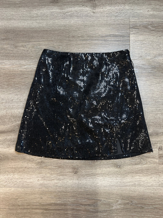 Skirt Mini & Short By White Birch  Size: M