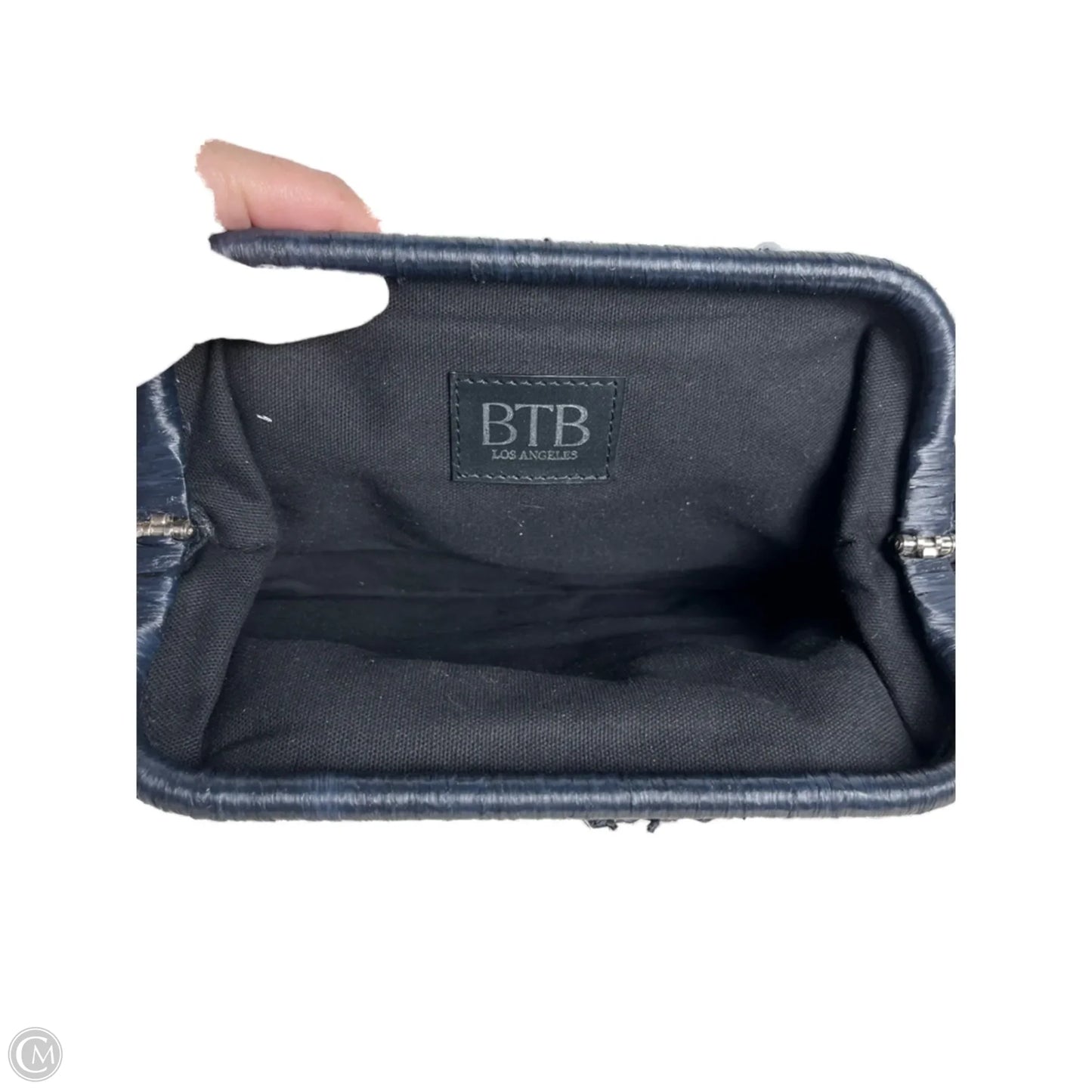 Clutch By Cma, Size: Large