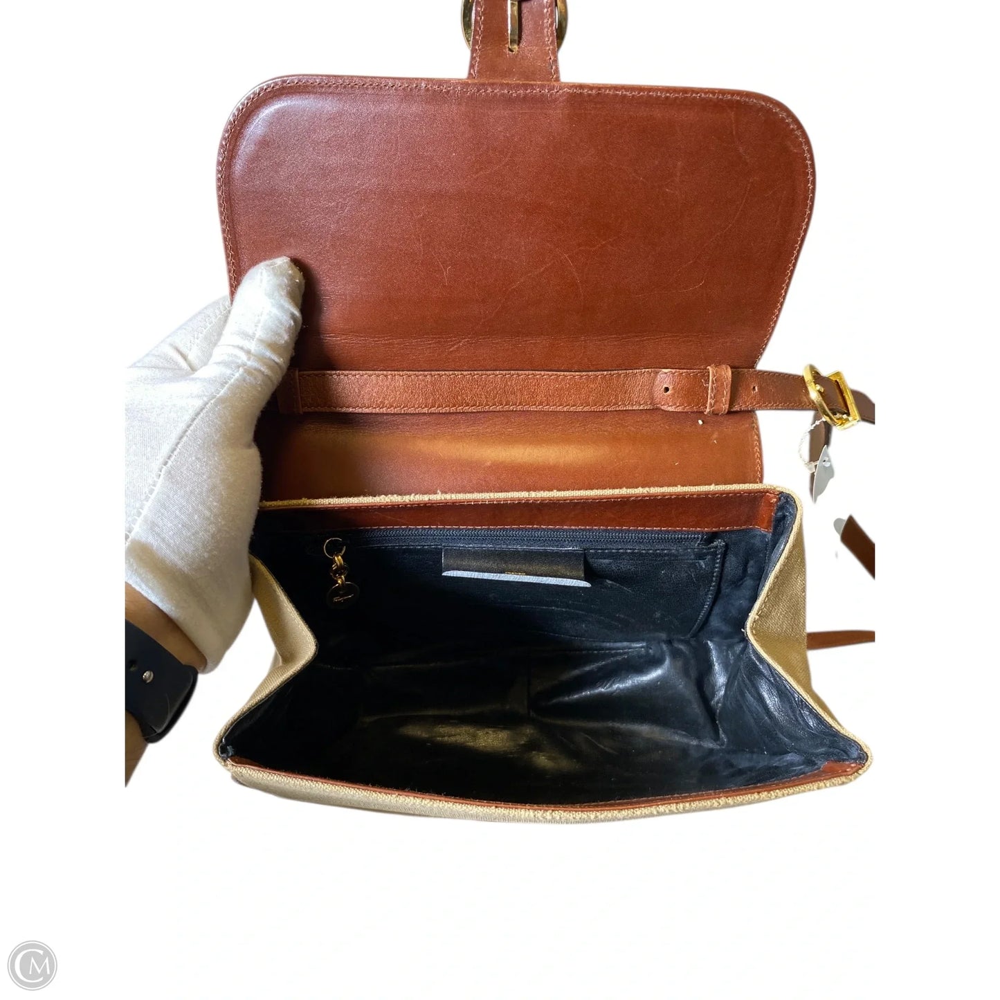 Crossbody Luxury Designer By Ferragamo, Size: Medium