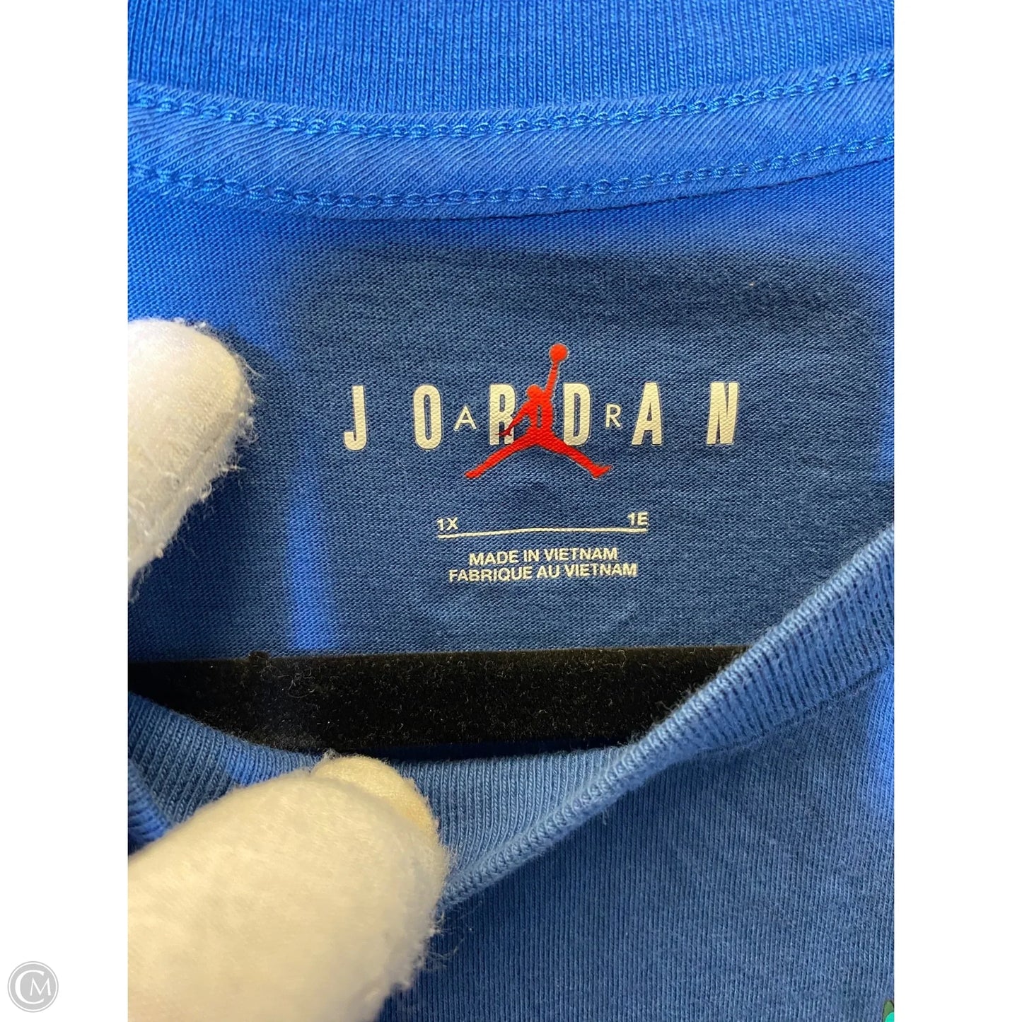 Top Short Sleeve Luxury Designer By Jordan In Navy, Size: 1x