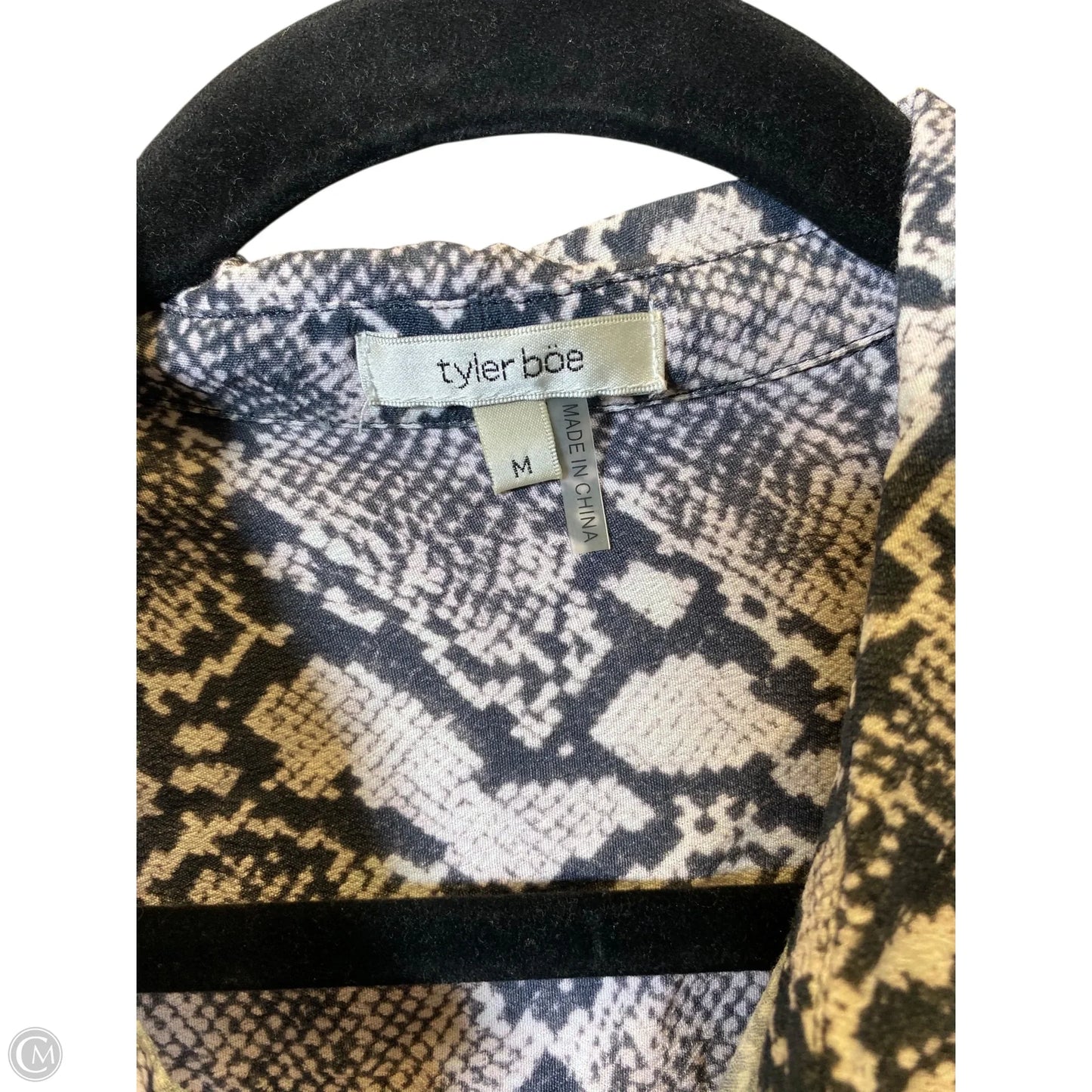 Dress Casual Short By Tyler Boe In Animal Print, Size: M