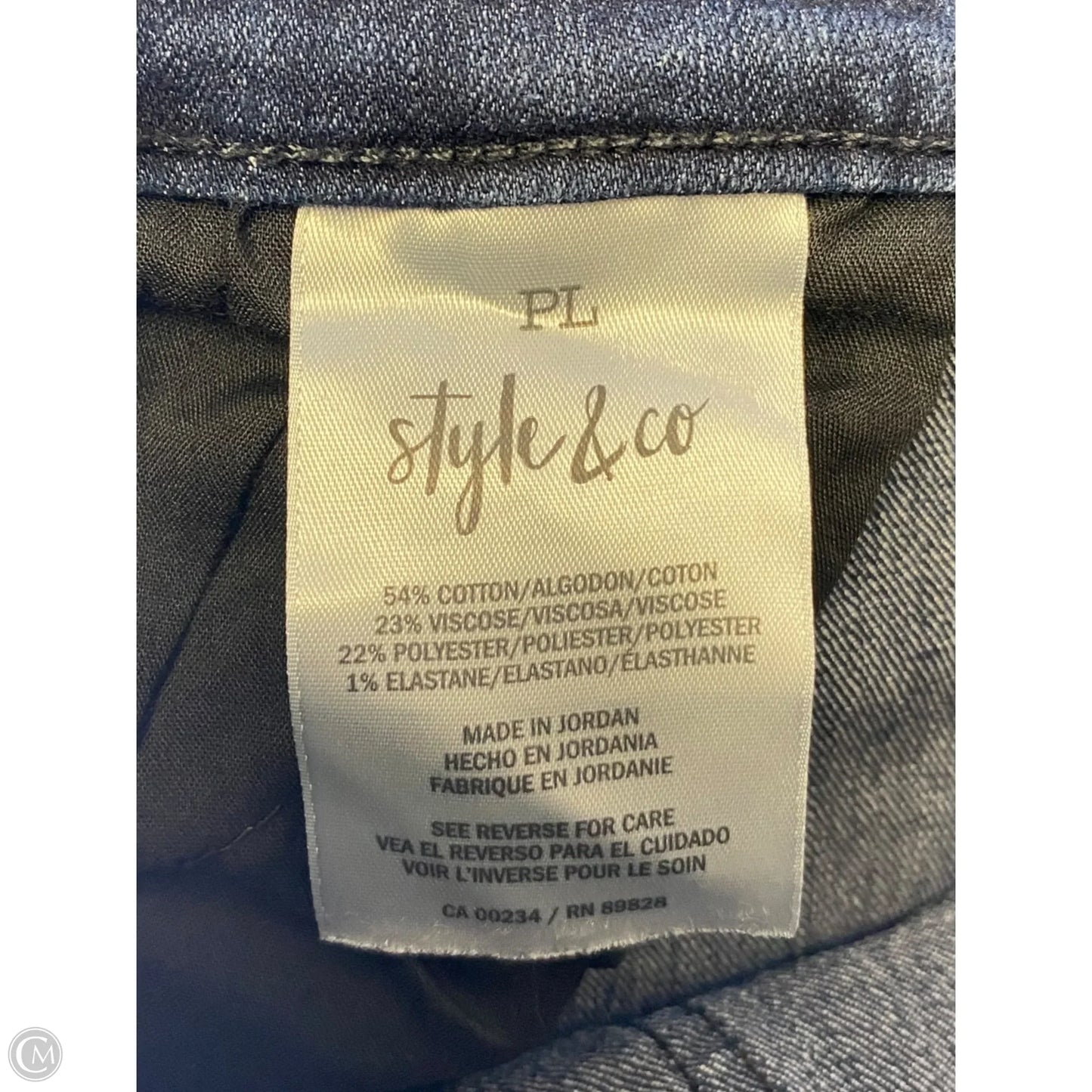 Capris By Style And Company In Blue Denim, Size: L