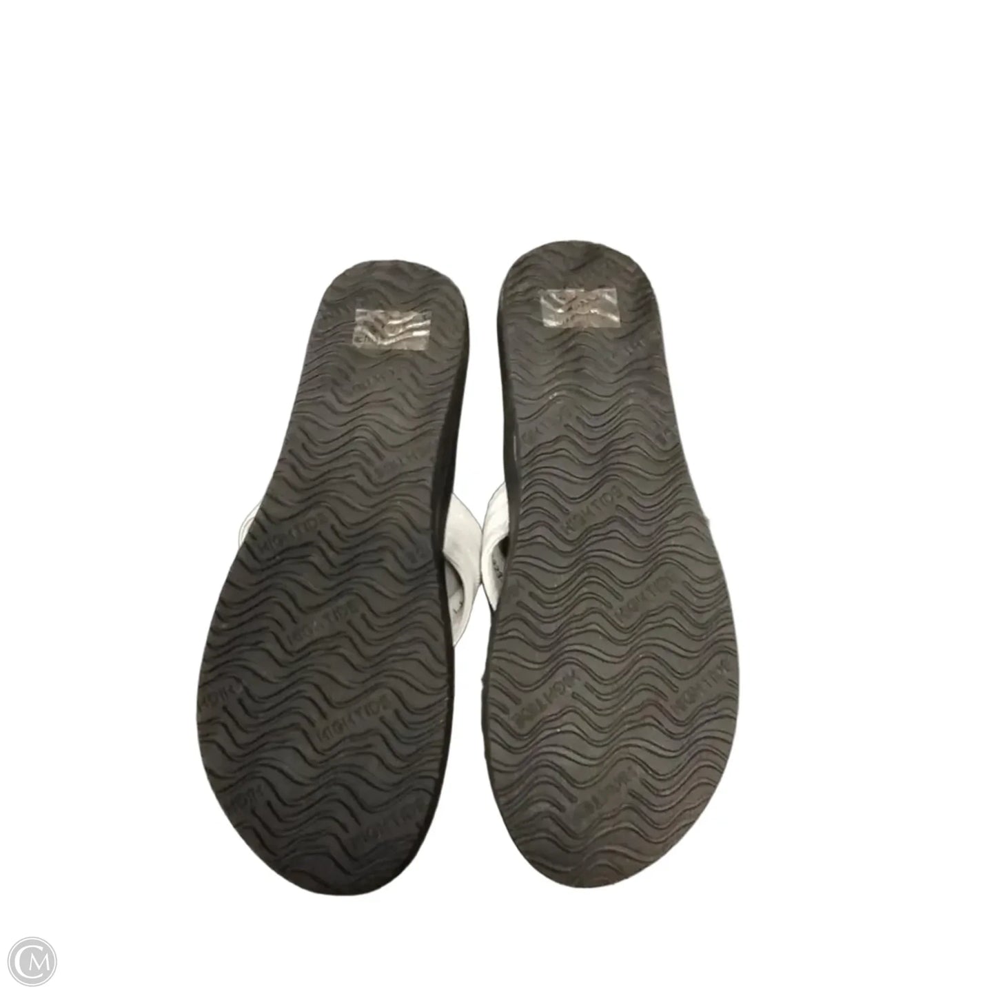Sandals Flip Flops By Cmf In White, Size: 10