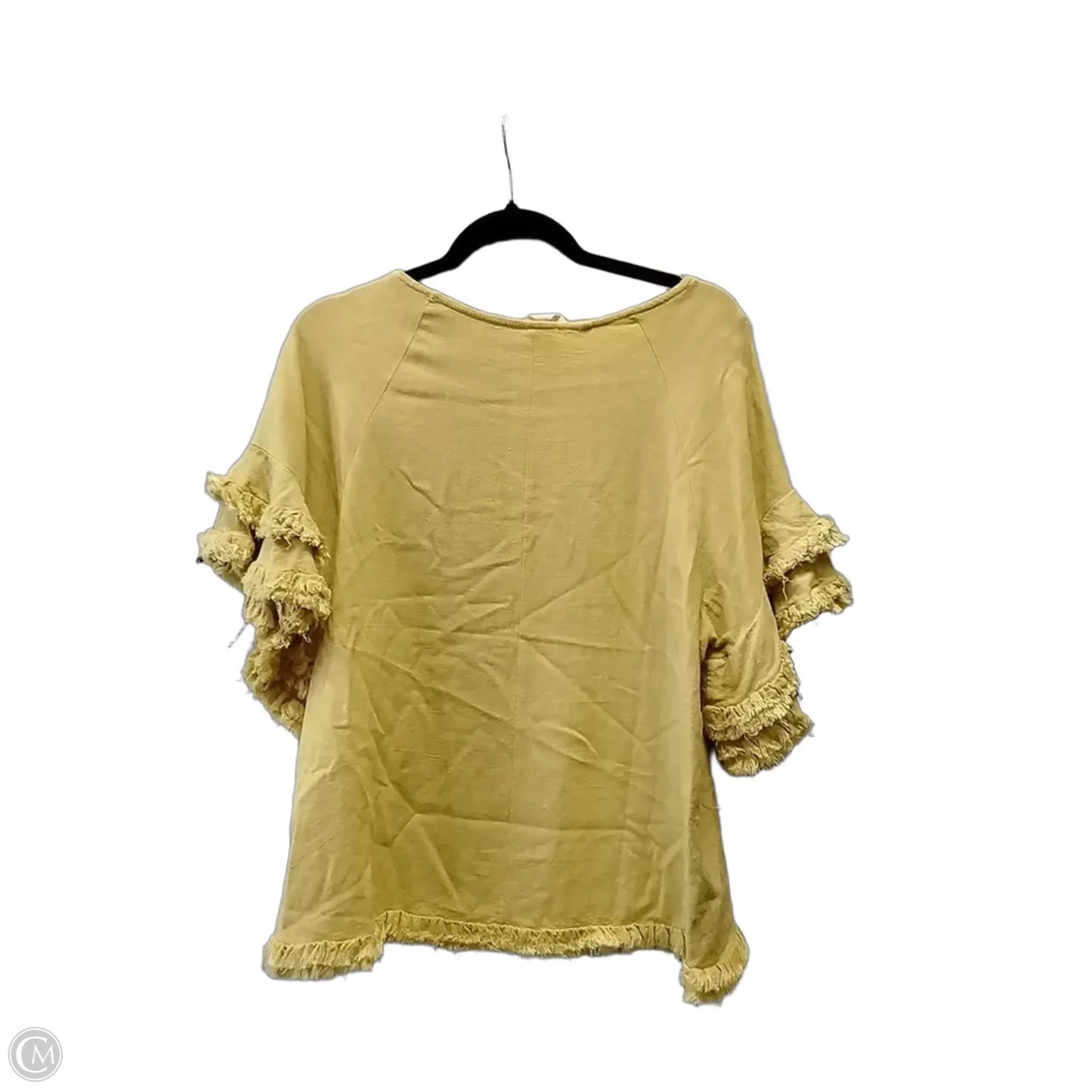 Top Short Sleeve By Artistic Works By Lu In Yellow, Size: M
