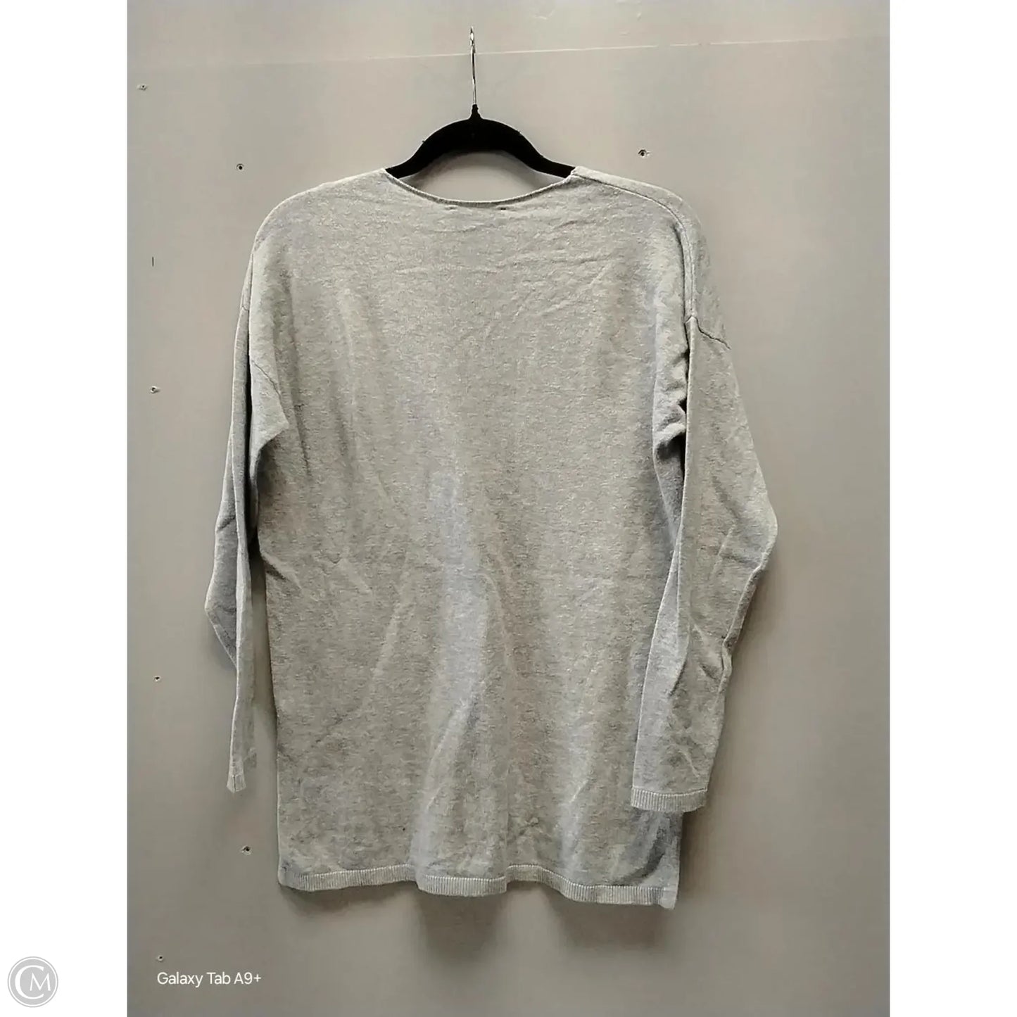 Top Long Sleeve By Inc In Grey, Size: S