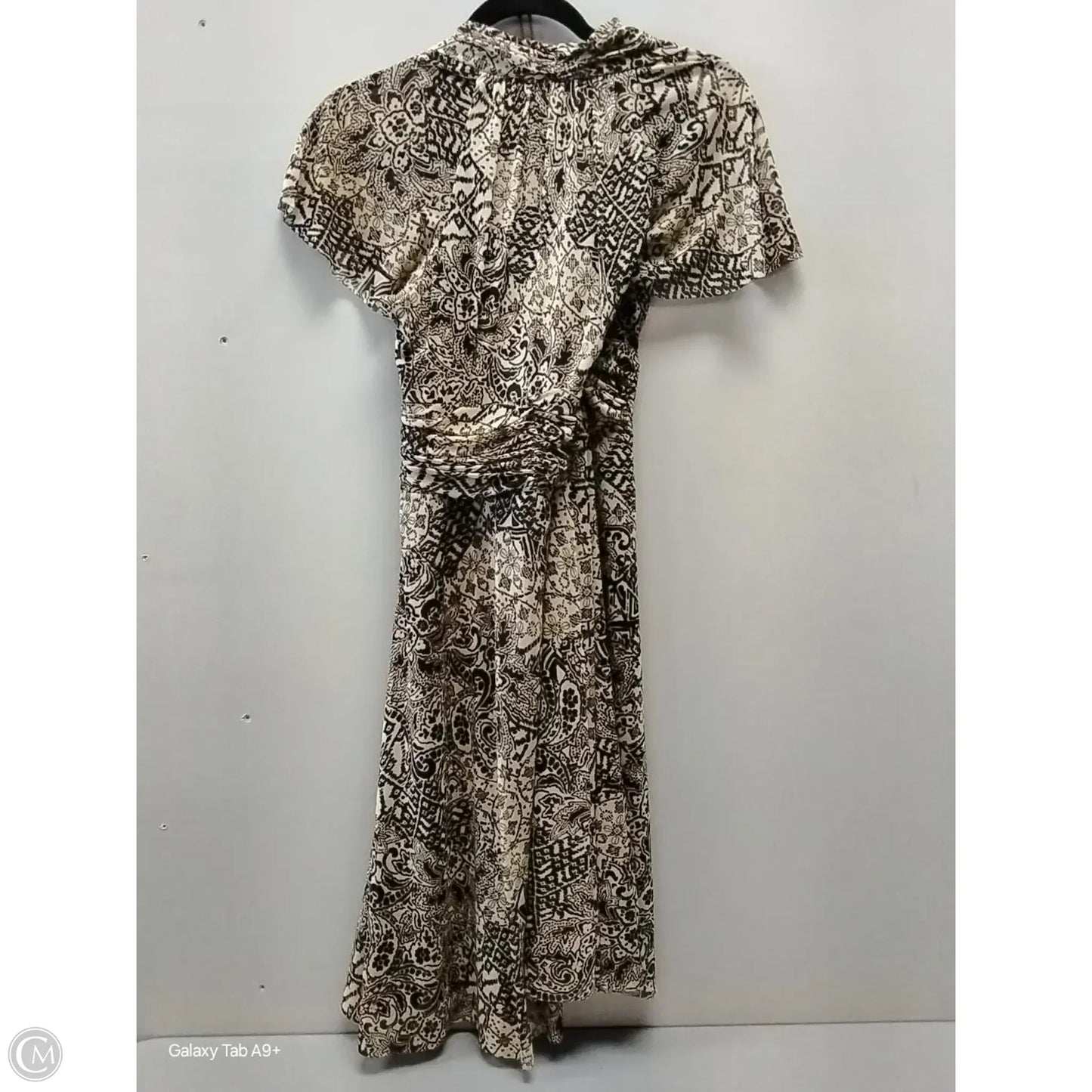 Dress Casual Maxi By Clothes Mentor In Brown & Tan, Size: 8