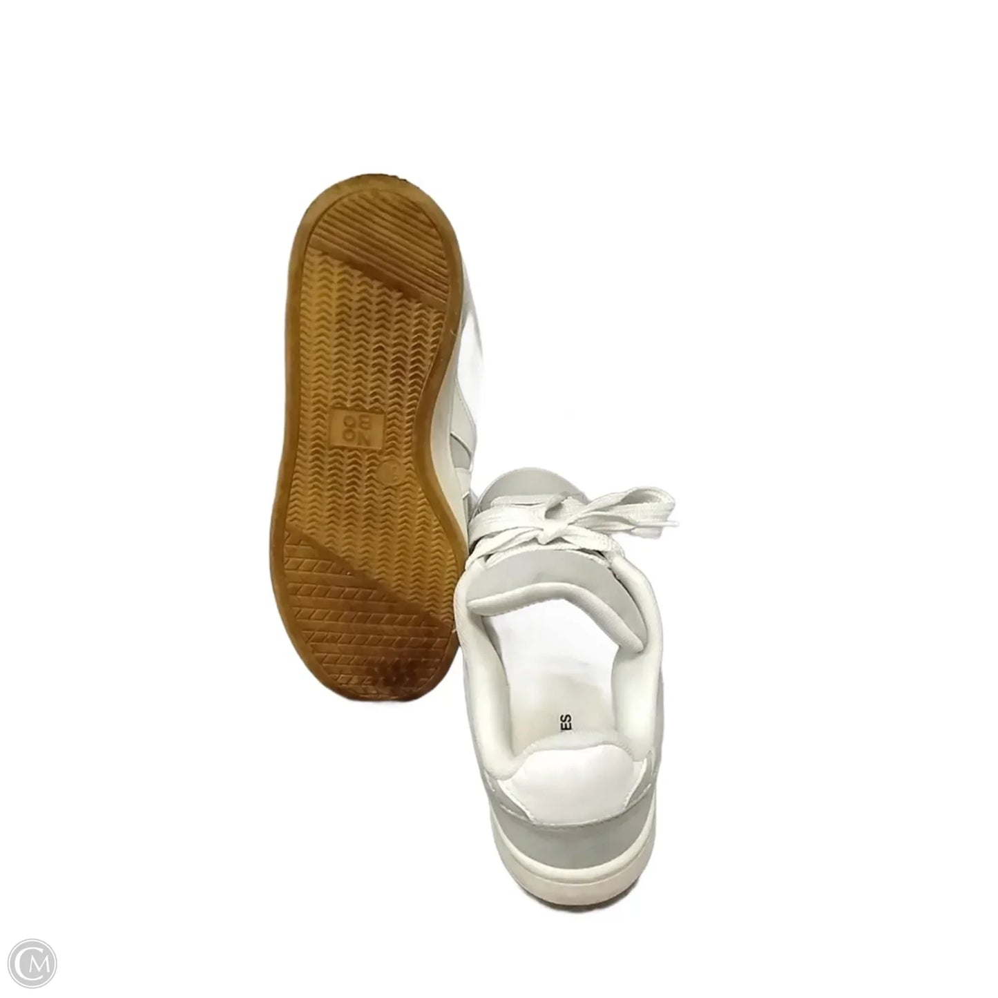 Shoes Sneakers By No Boundaries In Grey & White, Size: 6.5