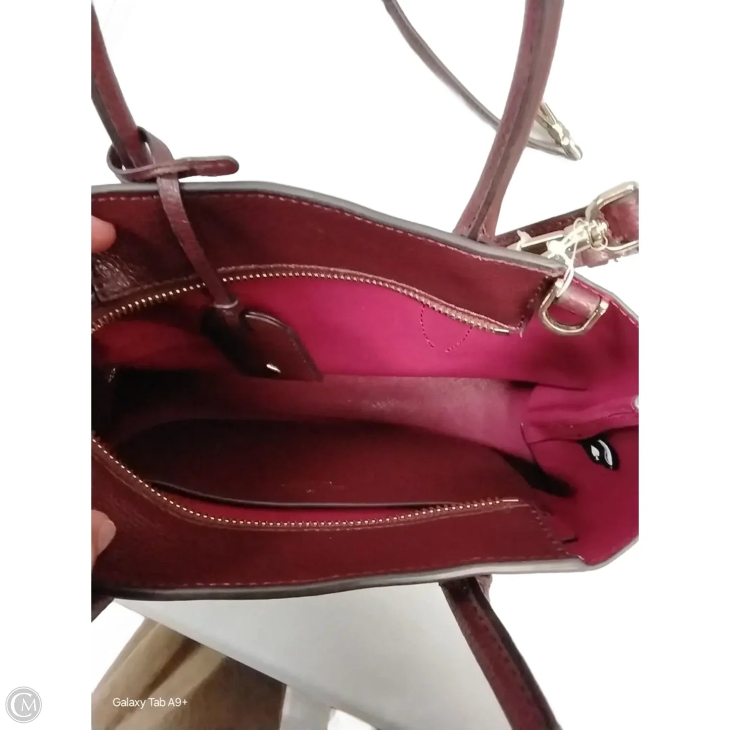 Crossbody Designer By Kate Spade, Size: Medium