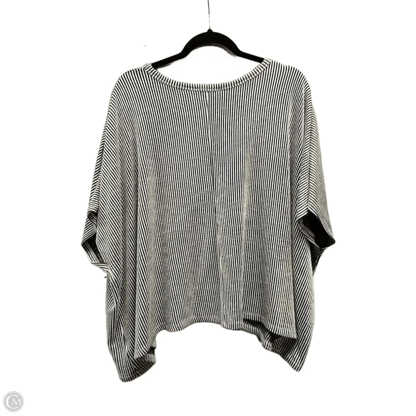 Top Short Sleeve By Zenana In Striped Pattern, Size: 2x