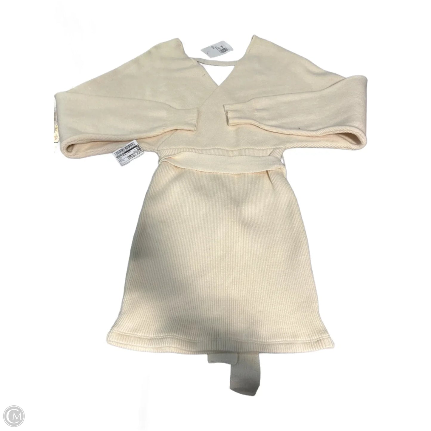 Dress Casual Short By Forever 21 In Cream, Size: Xs