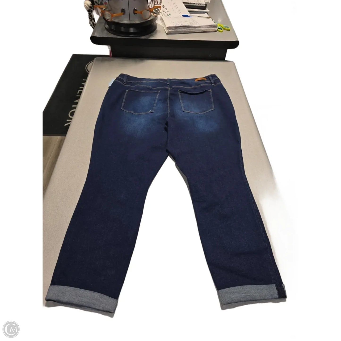 Jeans Straight By Royalty In Blue Denim, Size: 18