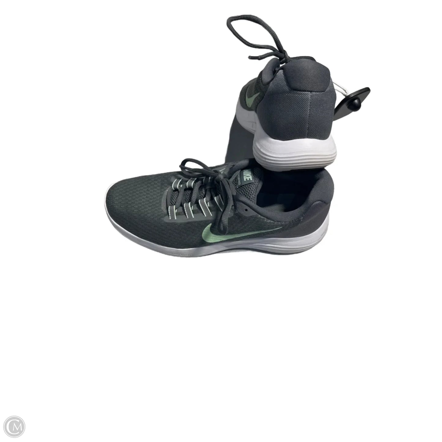 Shoes Sneakers By Nike In Grey, Size: 9