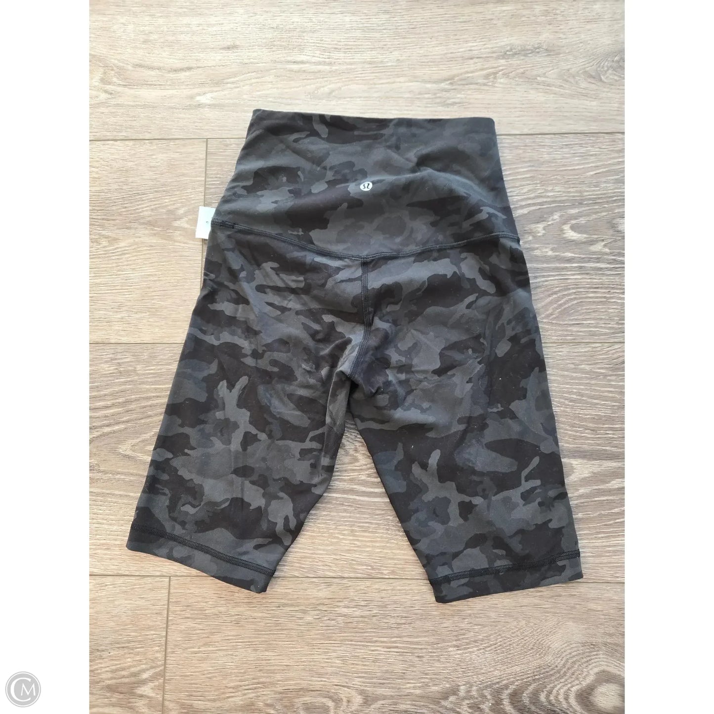 Athletic Shorts By Lululemon In Green, Size: 6