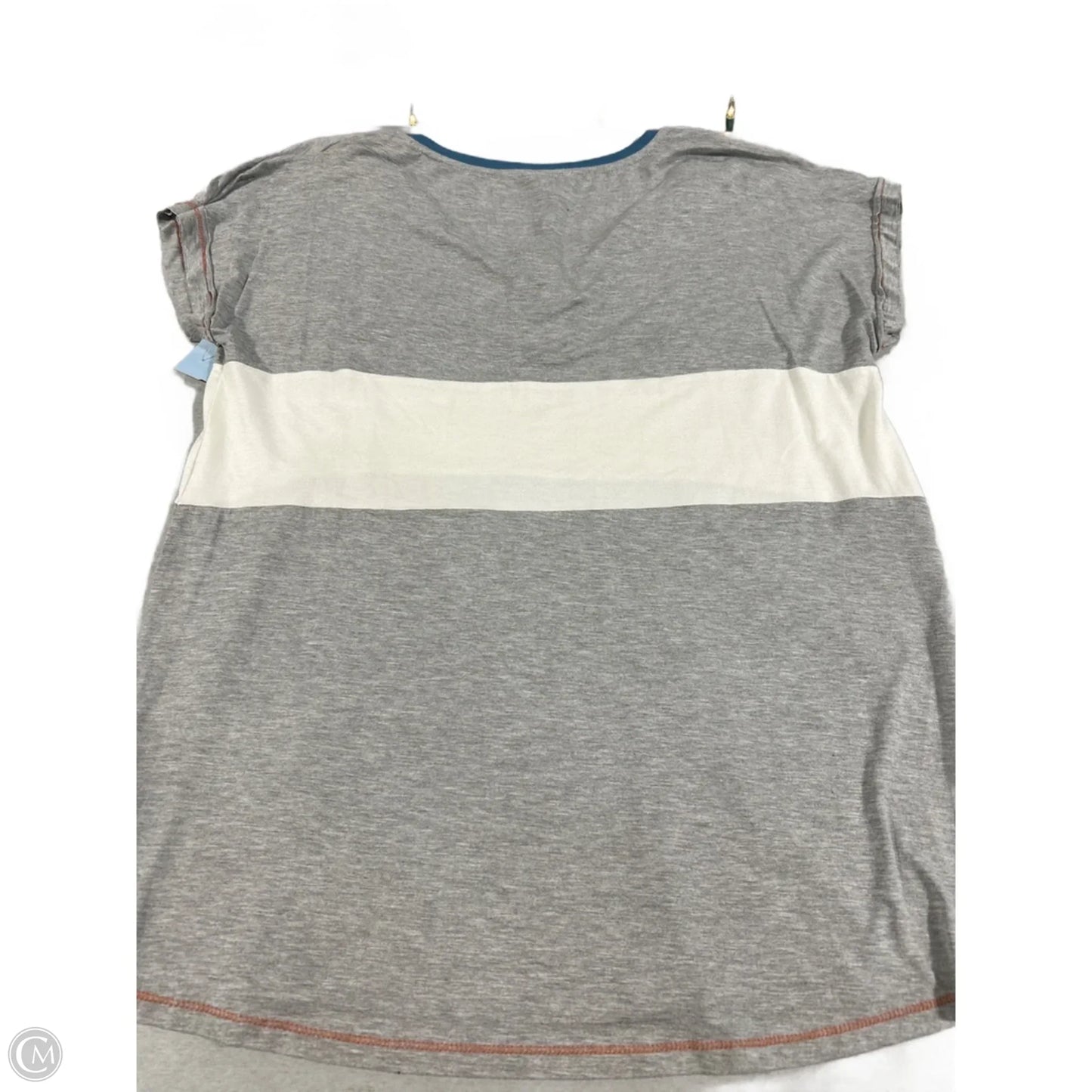 Top Short Sleeve By Hem & Thread In Grey, Size: L
