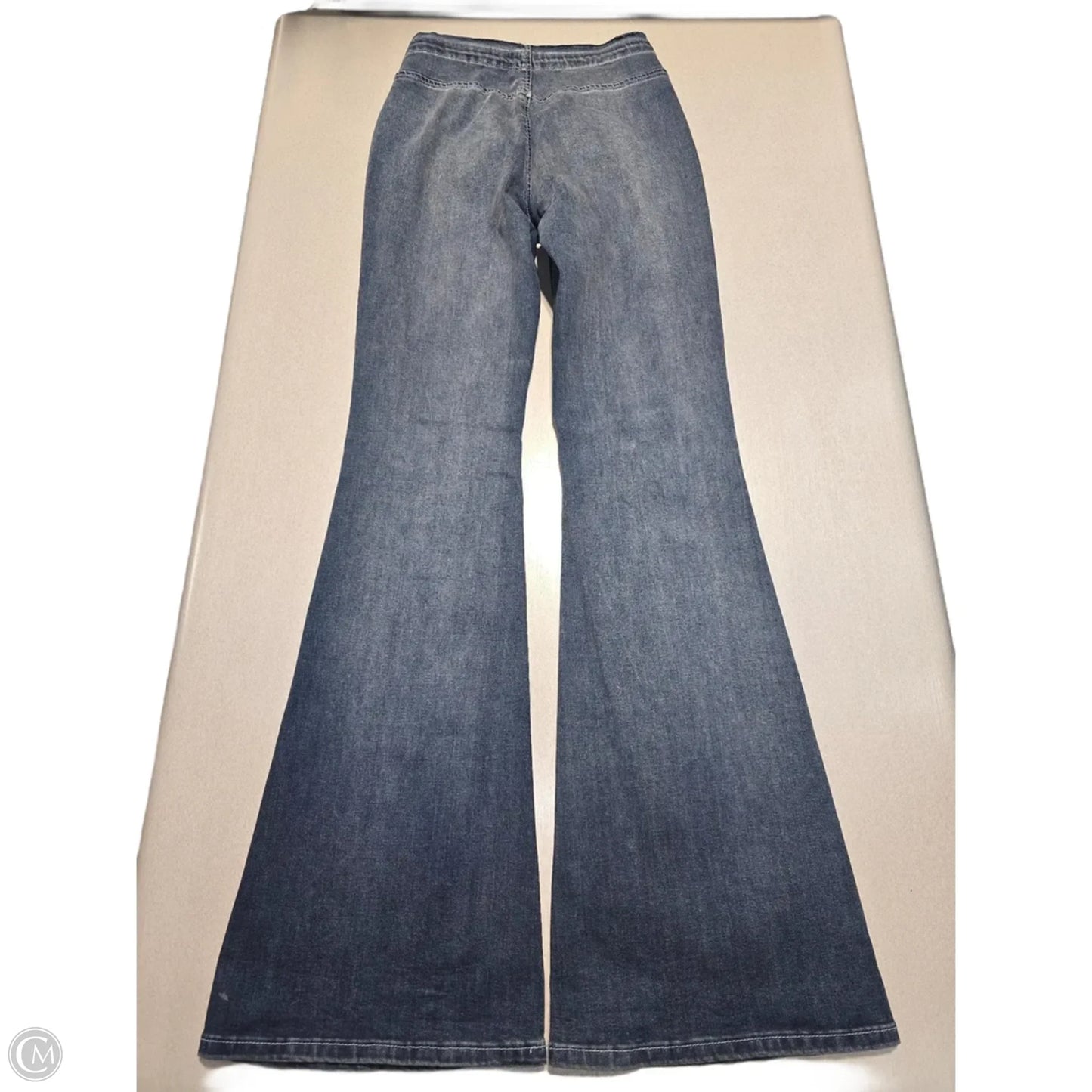 Jeans Flared By Bdg In Blue Denim, Size: 4